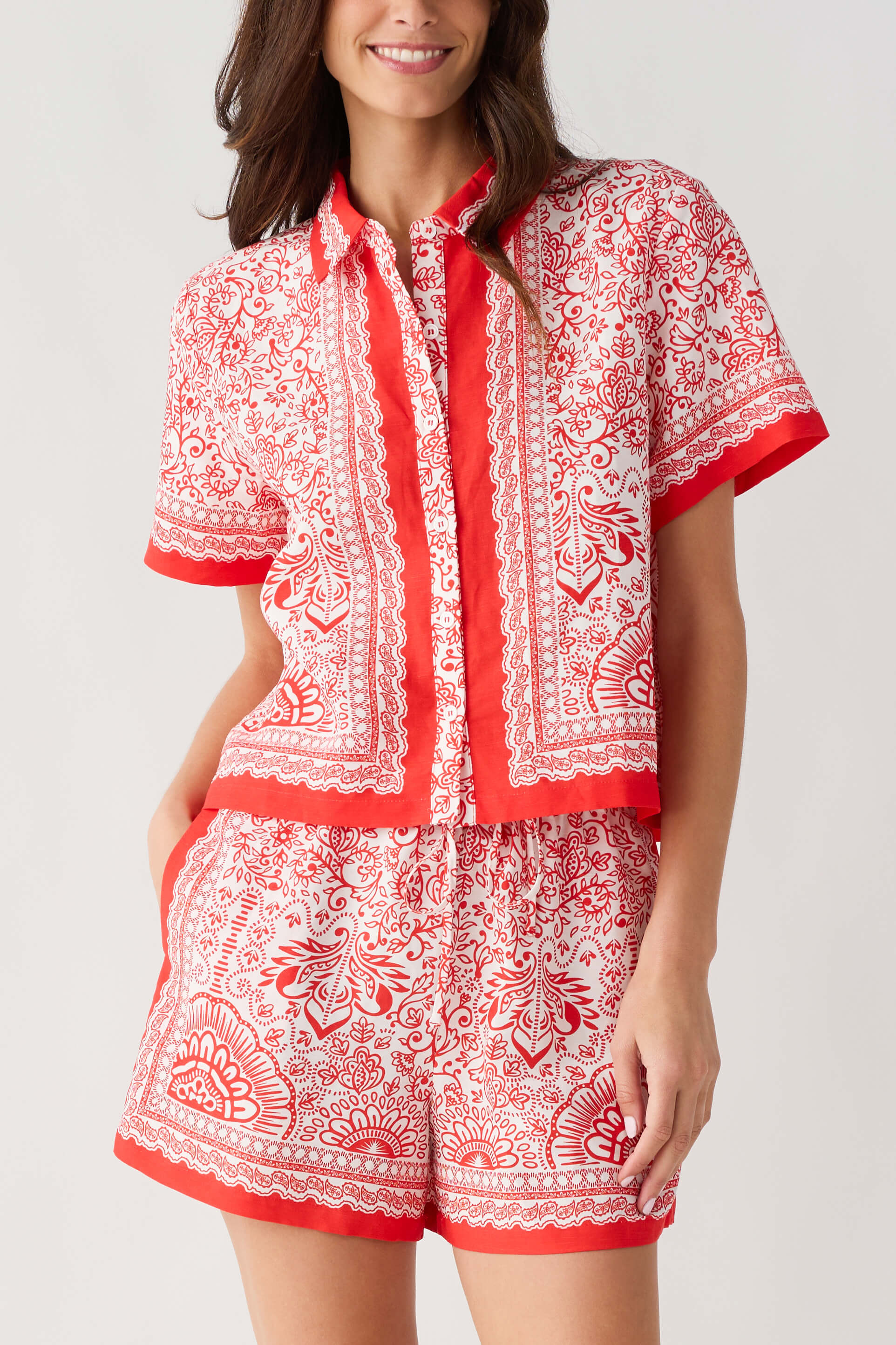 Skies Are Blue Border Print Short Set | Social Threads