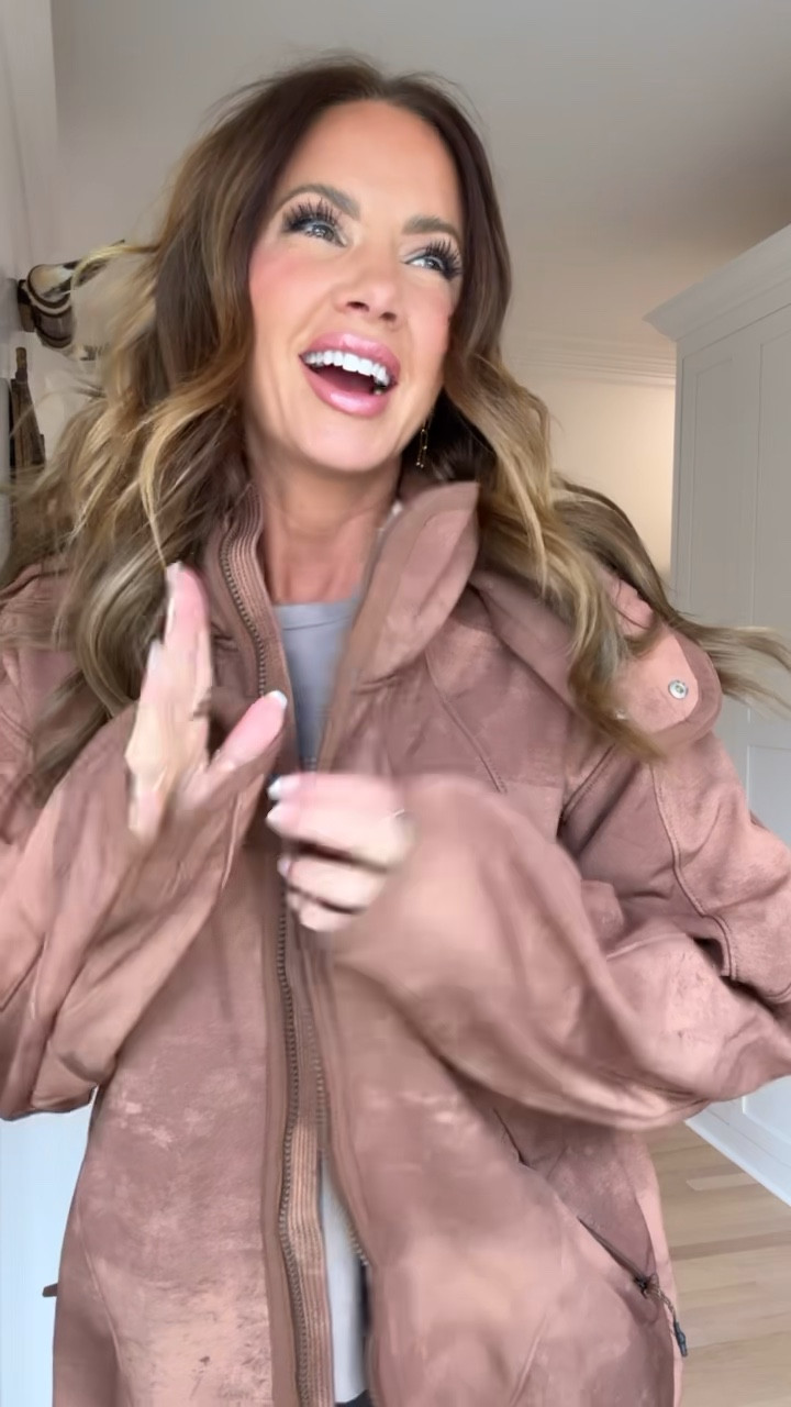 fp movement canyon crushin jacket and hot shot recovery set linked ♥️

#LTKStyleTip #LTKSeasonal #LTKSaleAlert