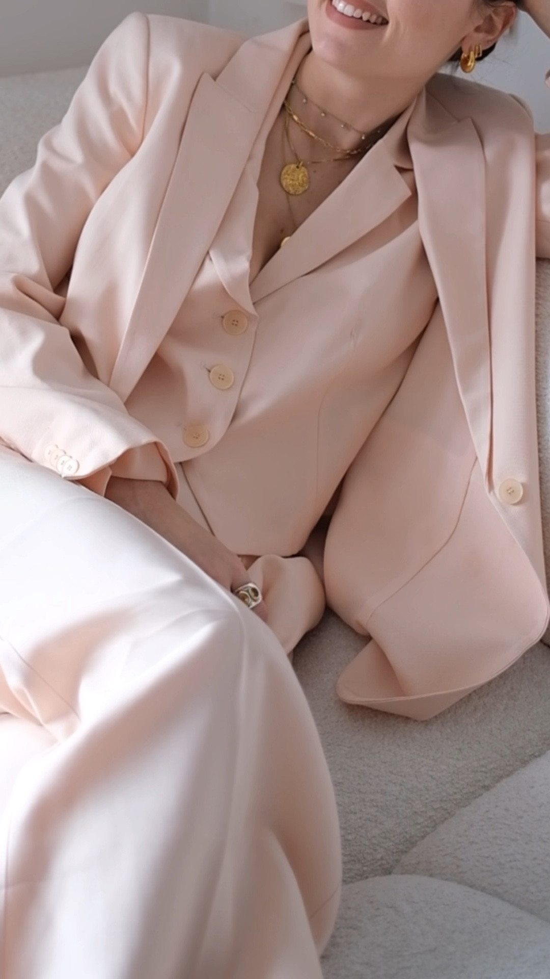 Suit 
Wedding outfit
Three piece suit 

#LTKeurope #LTKSeasonal #LTKworkwear