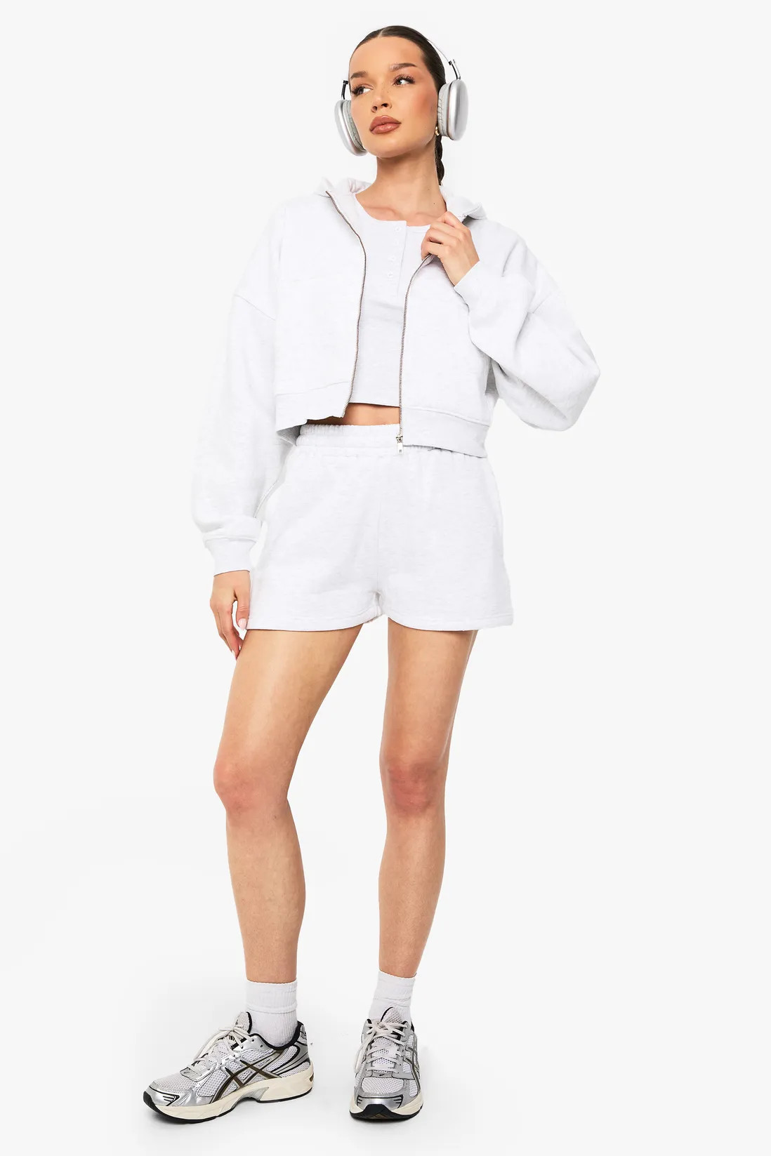 Hoodies & Sweatshirts | Boxy Balloon Sleeve Oversized Zip Through Hoodie | boohoo | Boohoo.com (UK & IE)