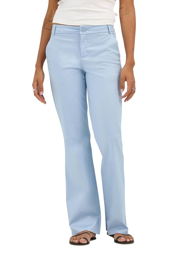 Lee Women's Wrinkle Free Mid Rise Bootcut Pant | Amazon (US)