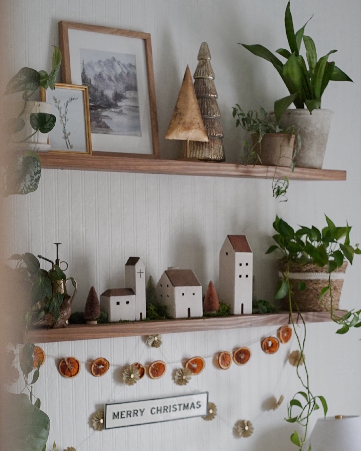 Christmas playroom, cottage core Christmas, vintage modern Christmas, farmhouse Christmas decor 