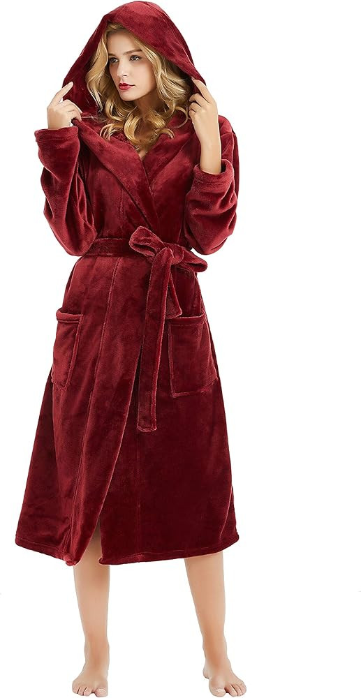 HEARTNICE Womens Hooded Fleece Robe, Soft Bathrobe for Womens, Cute Long House Coat | Amazon (US)