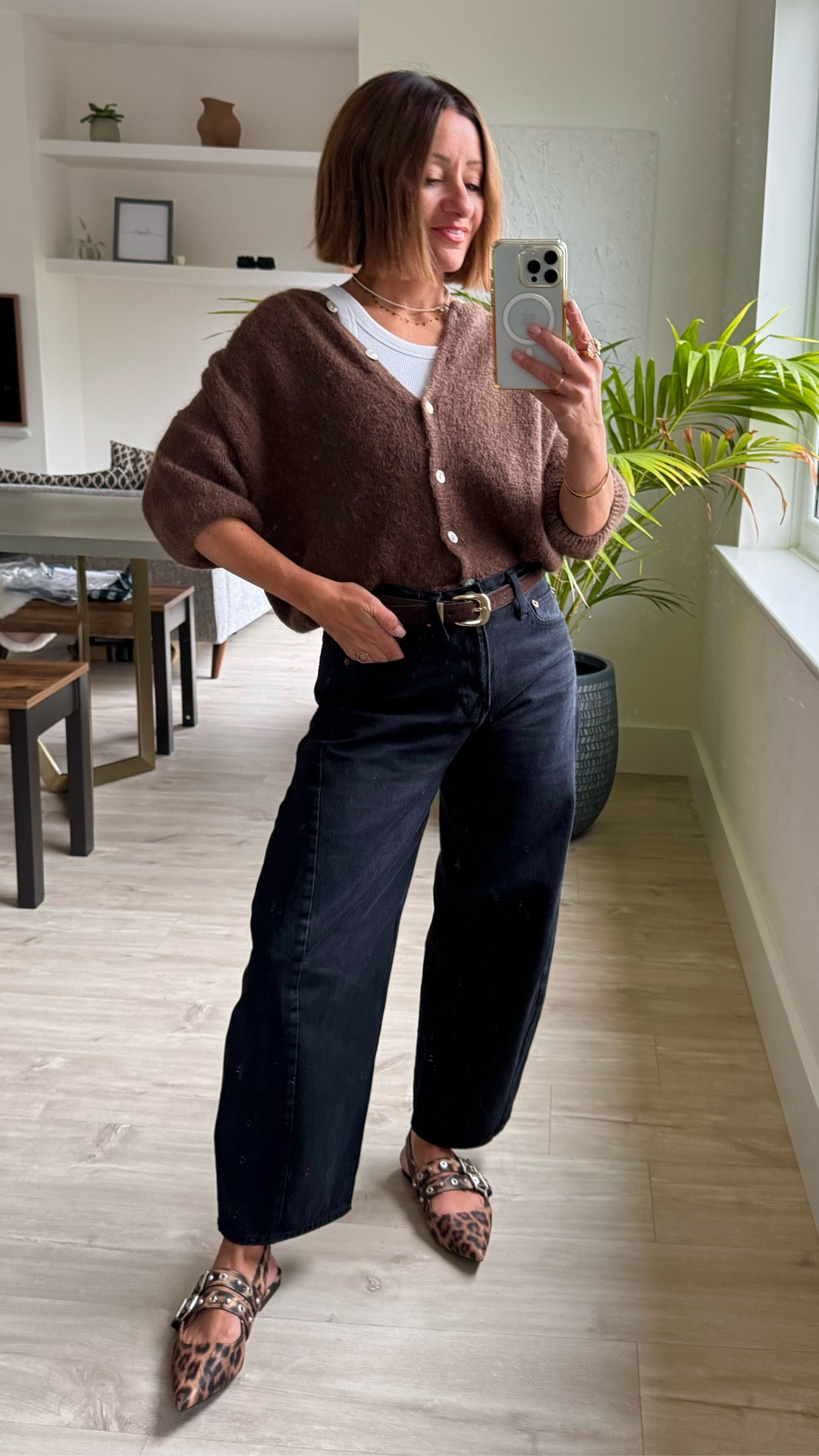 What I wore to work from home. 

This cardigan is super soft, I’ve worn it so much! The jeans I’m wearing come big, size down. I’m wearing the short length



#LTKworkwear #LTKautumn #LTKuk