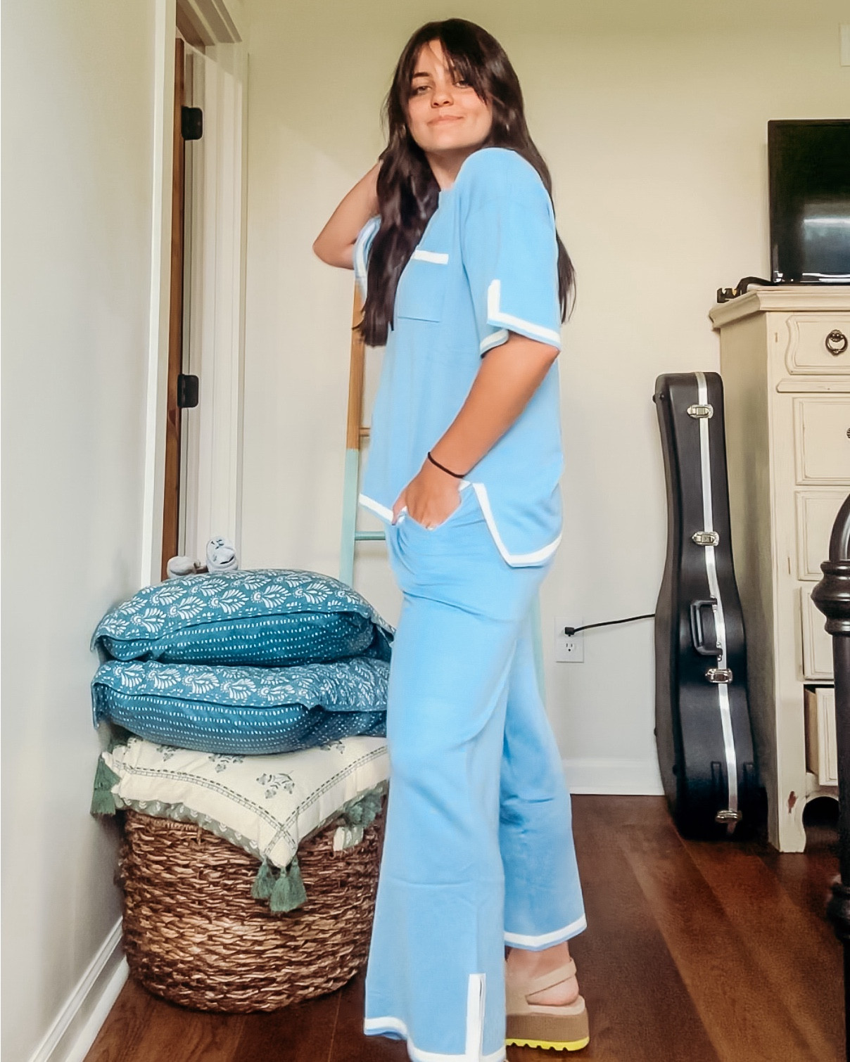 Amazon set that is great for teachers! 

#LTKworkwear #LTKfindsunder100 #LTKfindsunder50