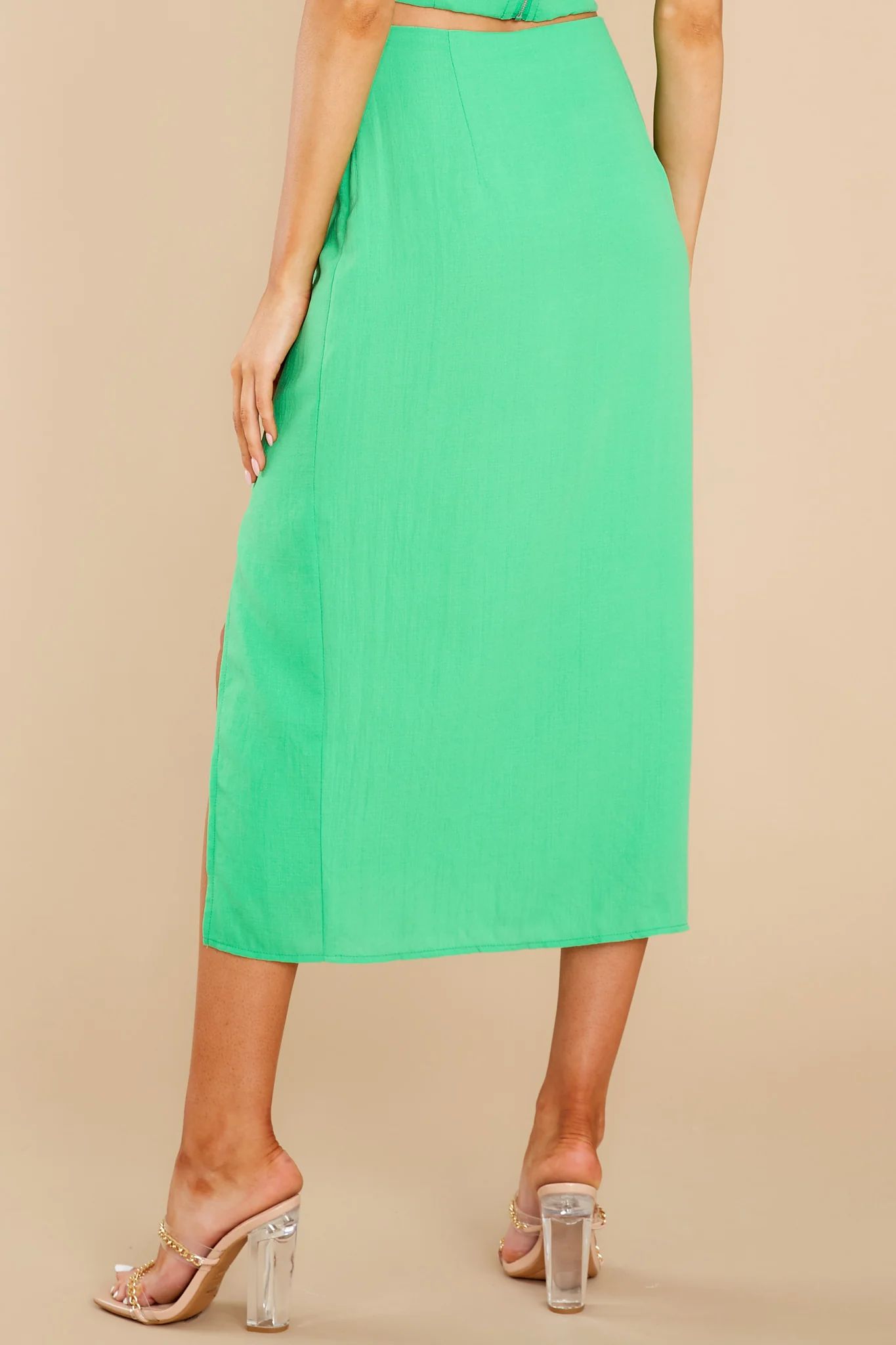 Clever Ways Kelly Green Skirt | Red Dress 