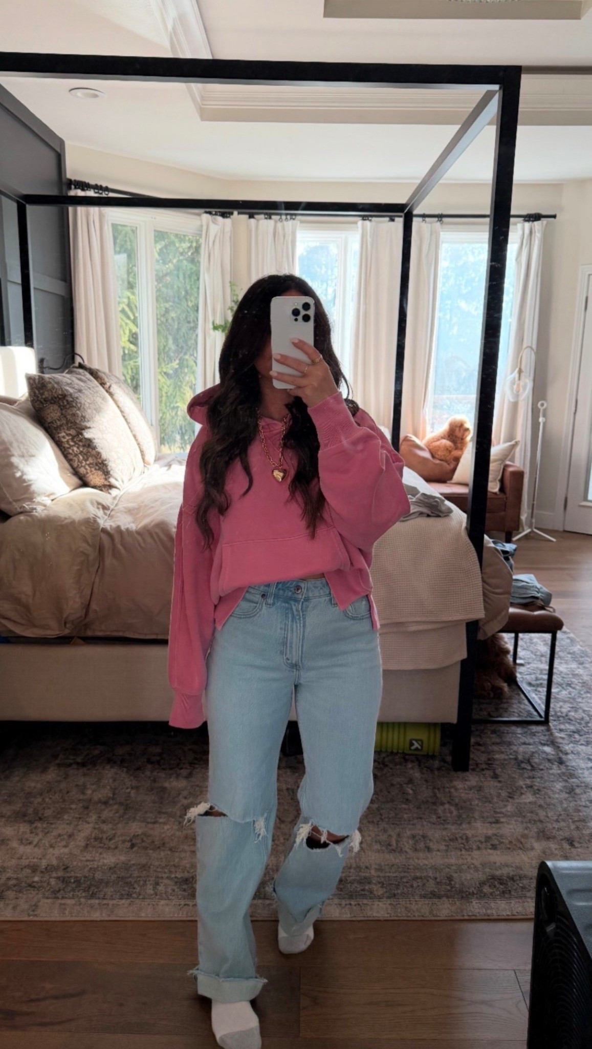 This hoodie is perfect for Valentine’s Day & it’s super comfy 💕

#LTKootd #LTKgrwm #LTKSeasonal