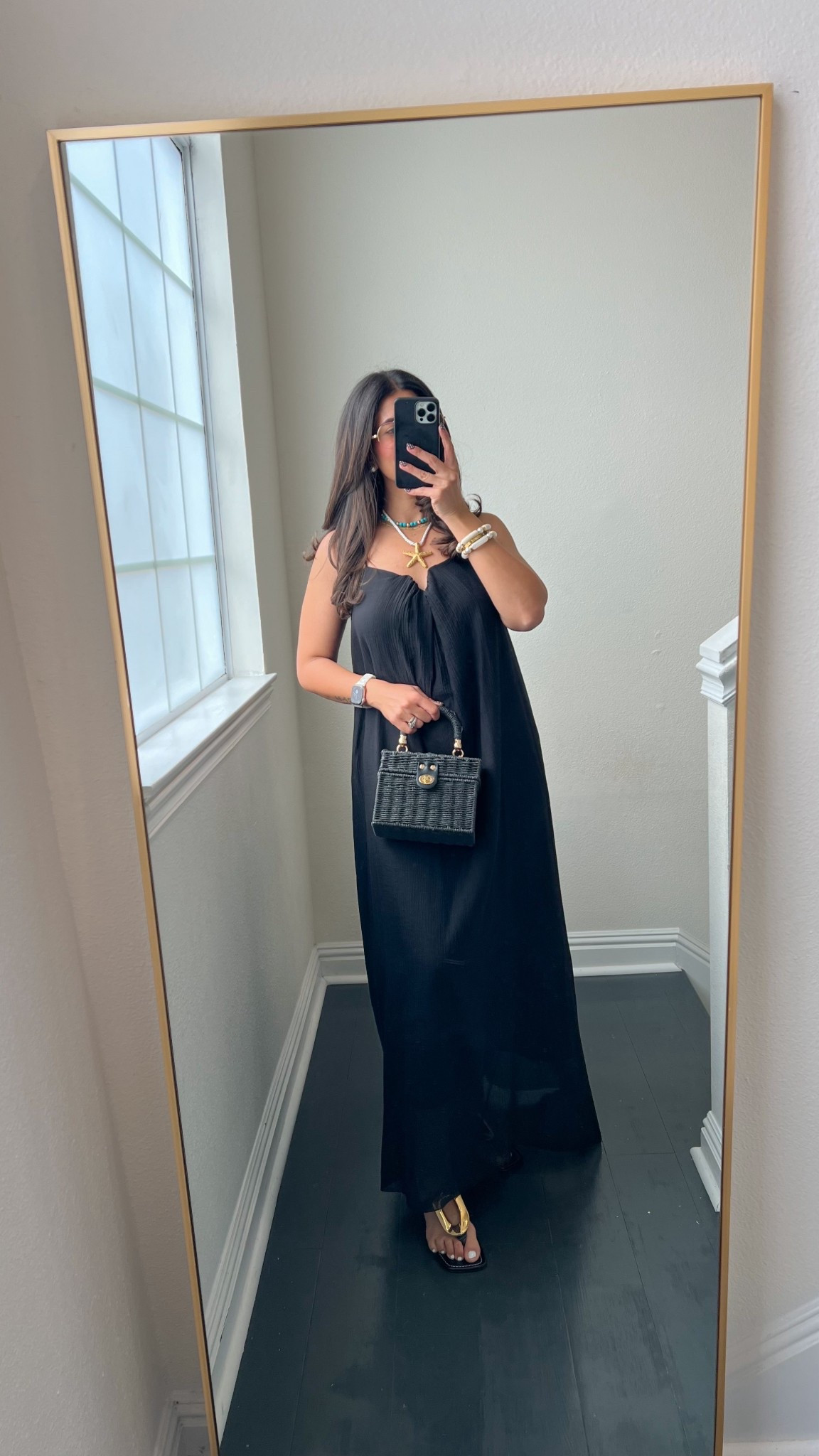 Spring and summer dress - love how flowy this dress is 

#LTKootd #LTKSeasonal #LTKMidsize