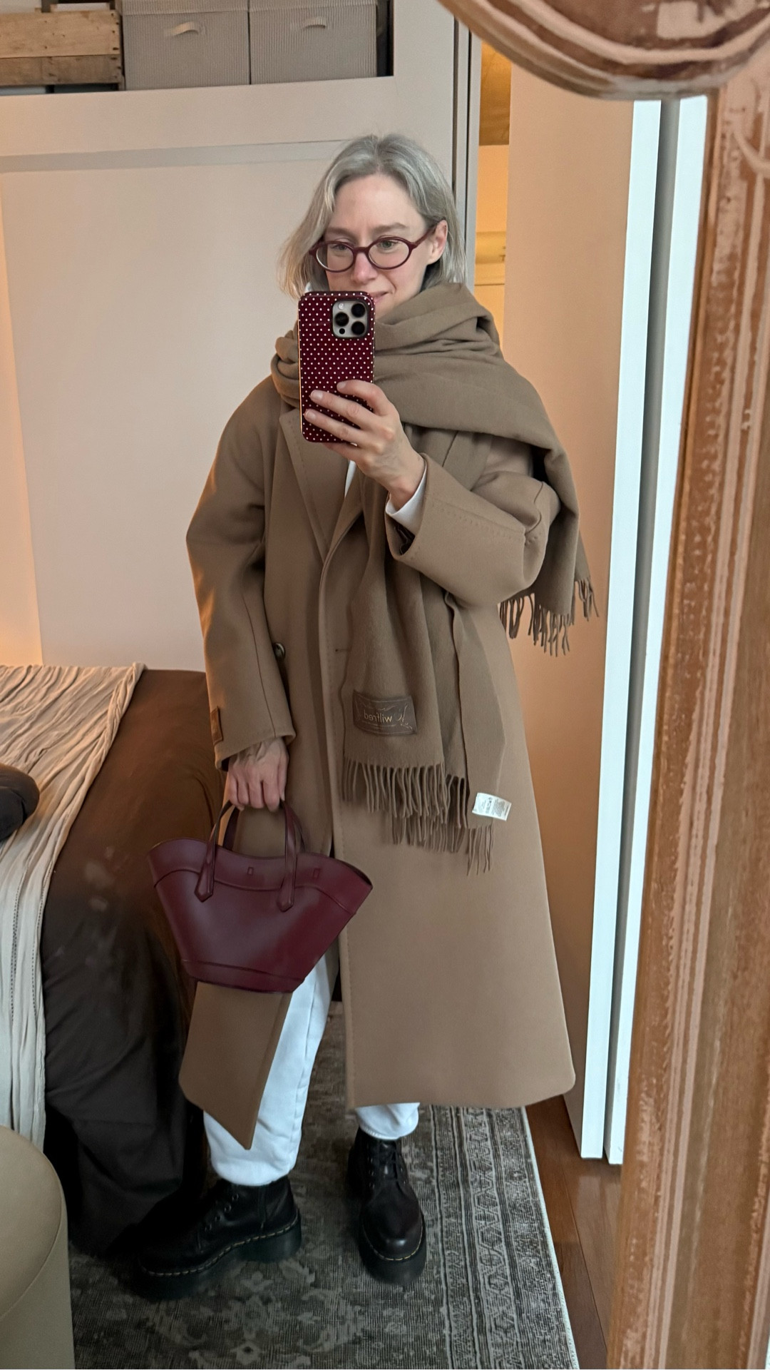 Love dressing up a sweatsuite with a classic wool coat and matching scarf. Pants size xs, hoodie small, coat small 

#LTKwinter #LTKcanada #LTKstyletip