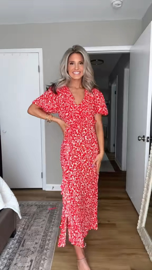 The blue dress I can’t find a link 😭 the brand is THML! I saw some on poshmark! 