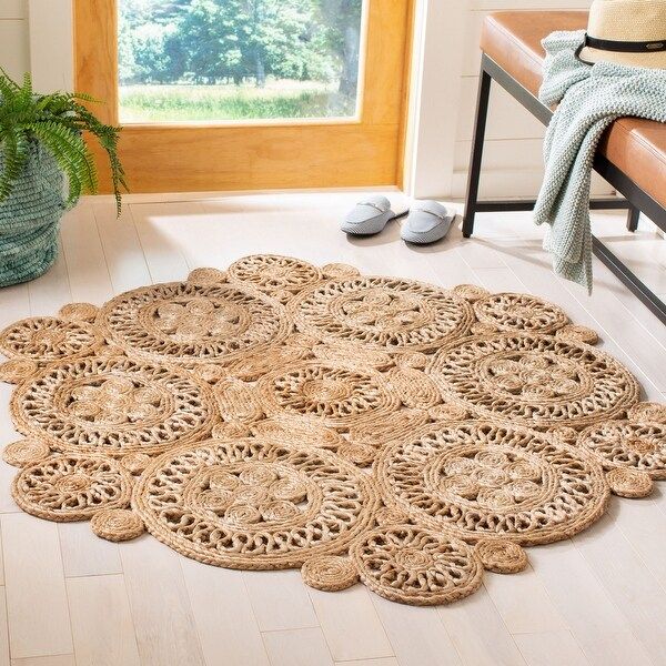 Safavieh Handmade Natural Fiber Elfa Casual Jute Rug - 4' x 4' Round - Natural | Bed Bath & Beyond