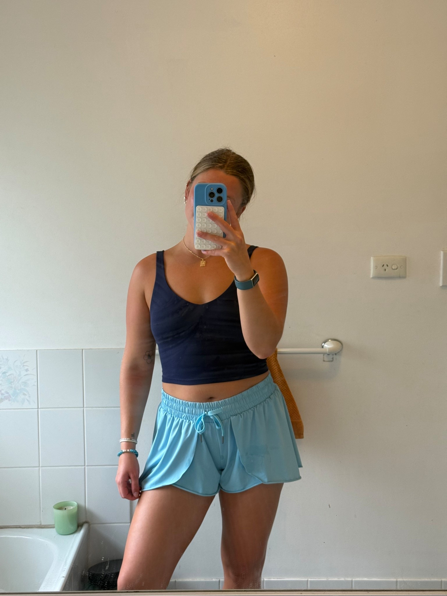 I love having cute workout clothes!! They make working out so much more enjoyable :) obsessed w the aerie sports bra & amazing shorts.. I have multiple colors in both 💕🌞

#LTKActive #LTKItBag #LTKFindsUnder50