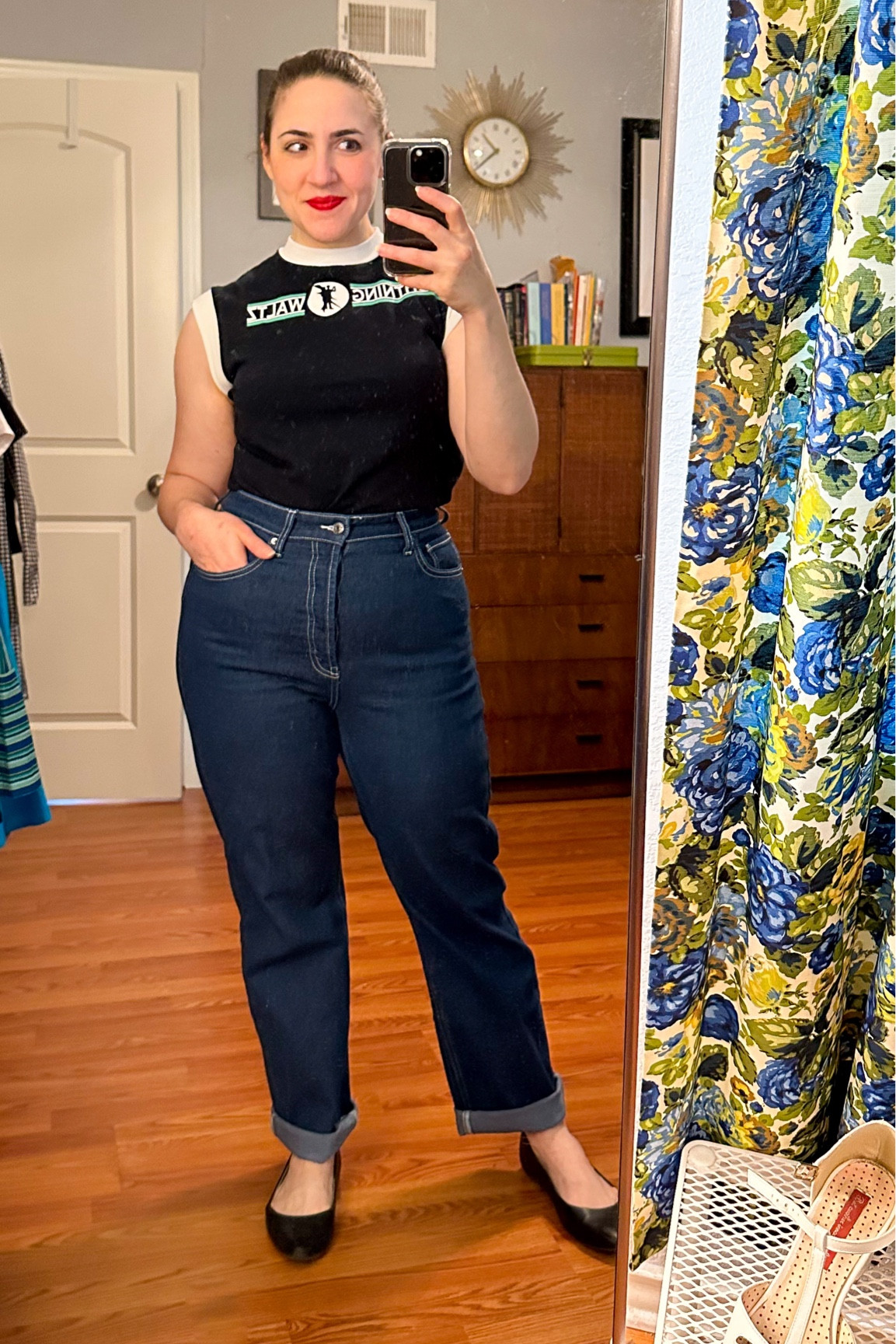 Casual #ootd in these perfect, affordable, vintage-style jeans from Target

#LTKunder50 #LTKunder100 #LTKFind