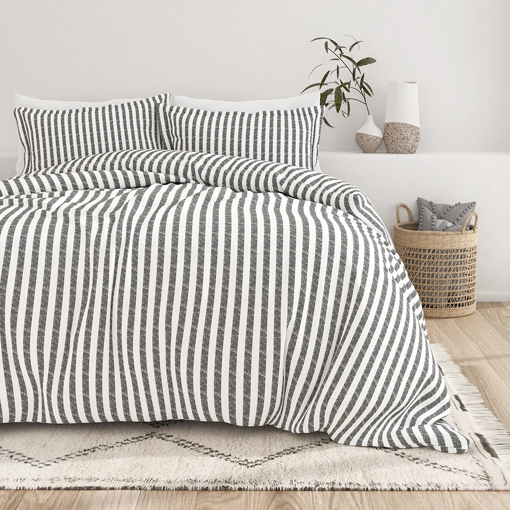 Rugged Stripes Pattern 3-Piece Duvet Cover Set | Linens and Hutch