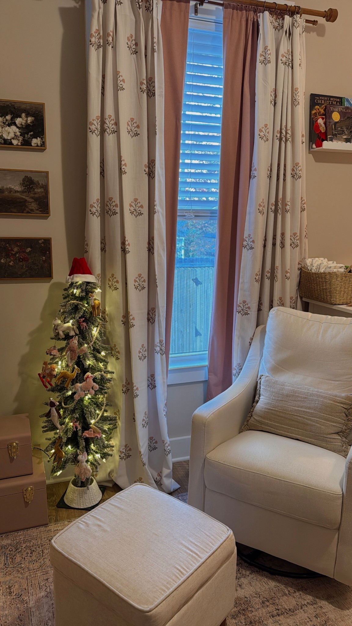 my daughter’s tree 💫🎄🥹⭐️

#LTKHoliday #LTKKids #LTKBaby