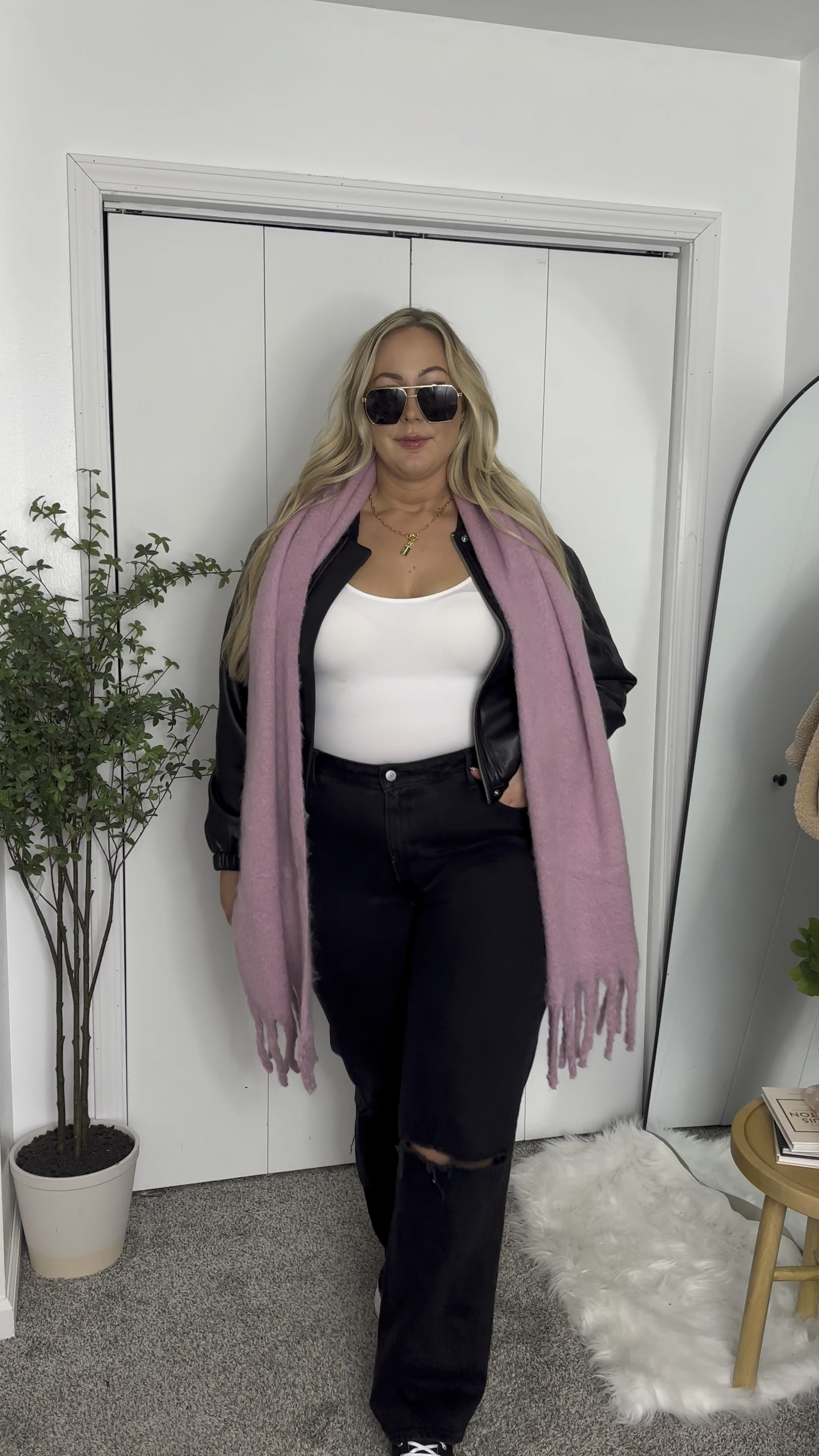 Casual New Year's Eve outfit! 
Jeans 

#LTKplussize #LTKstyletip #LTKsalealert