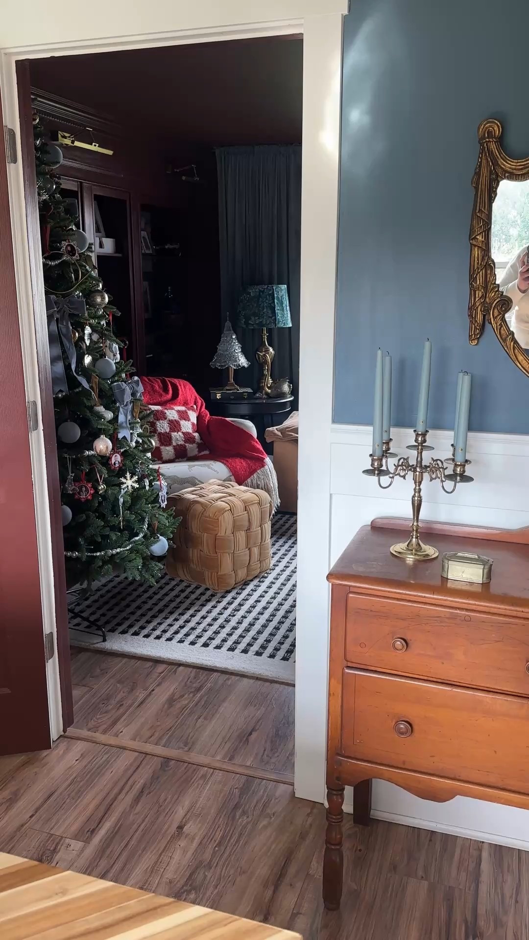 Realistic faux amaryllis in the most beautiful red! A Christmas decoration I will use year after year

#LTKFindsUnder50 #LTKHome #LTKHoliday