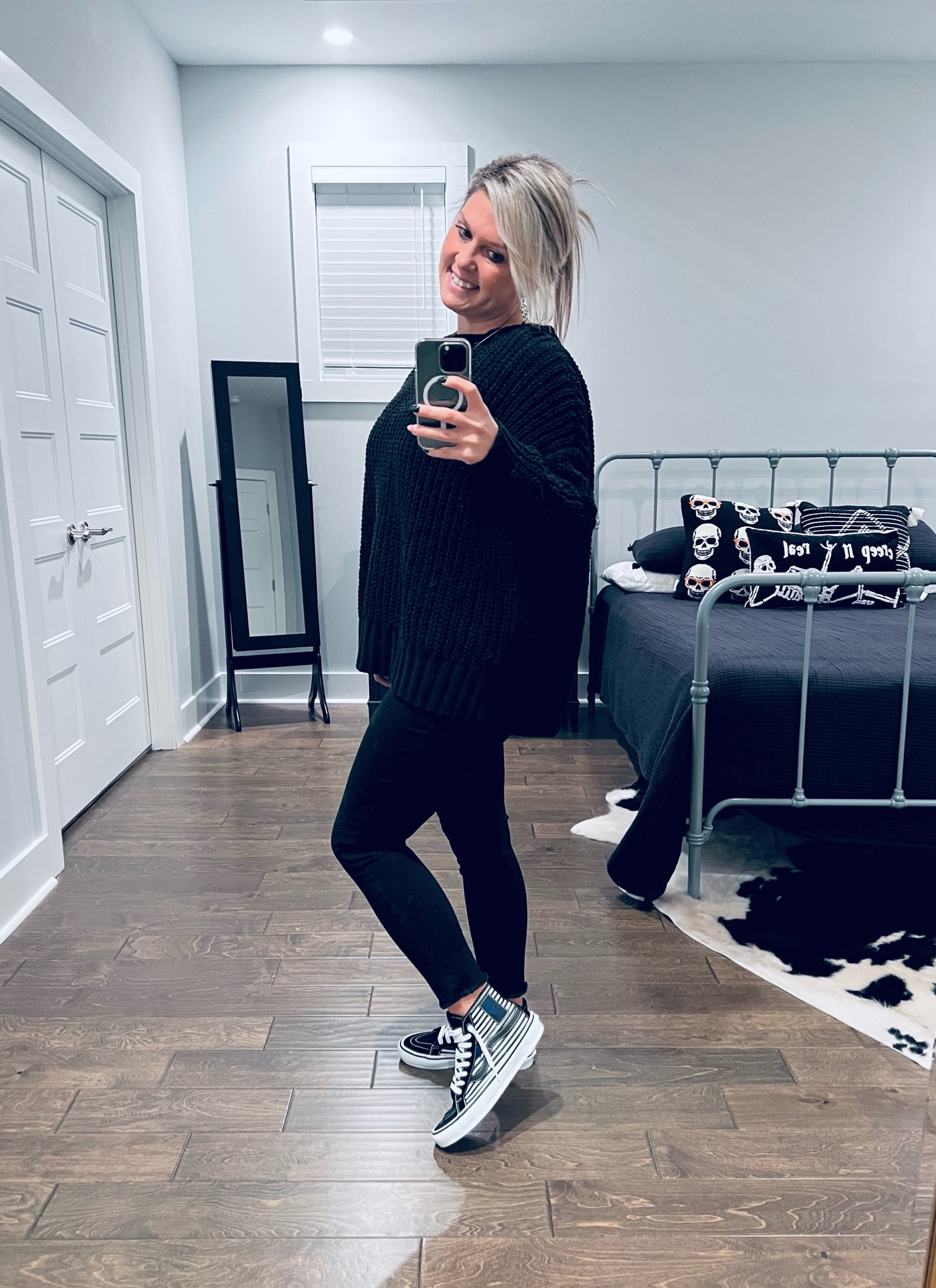 y’all know I love my vans sneakers - look at these adorable black & white striped ones!! holy moly!! they are so cute and under $50!!! 🖤🤍

#LTKfindsunder50 #LTKshoecrush #LTKstyletip
