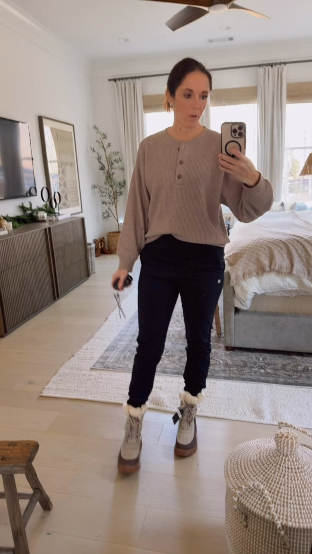 My cold weather essentials!! ❄️ I am obsessed with these Sorel snow boots- they’re waterproof and fully insulated. So comfy!! I love the grip on the bottom too. These Amazon fleece lined joggers are my winter staple- I have them in 3 colors! This flannel Old Navy shirt is also a must for layering in the Winter and oh so affordable ✨🤍

#LTKActive #LTKSeasonal #LTKootd