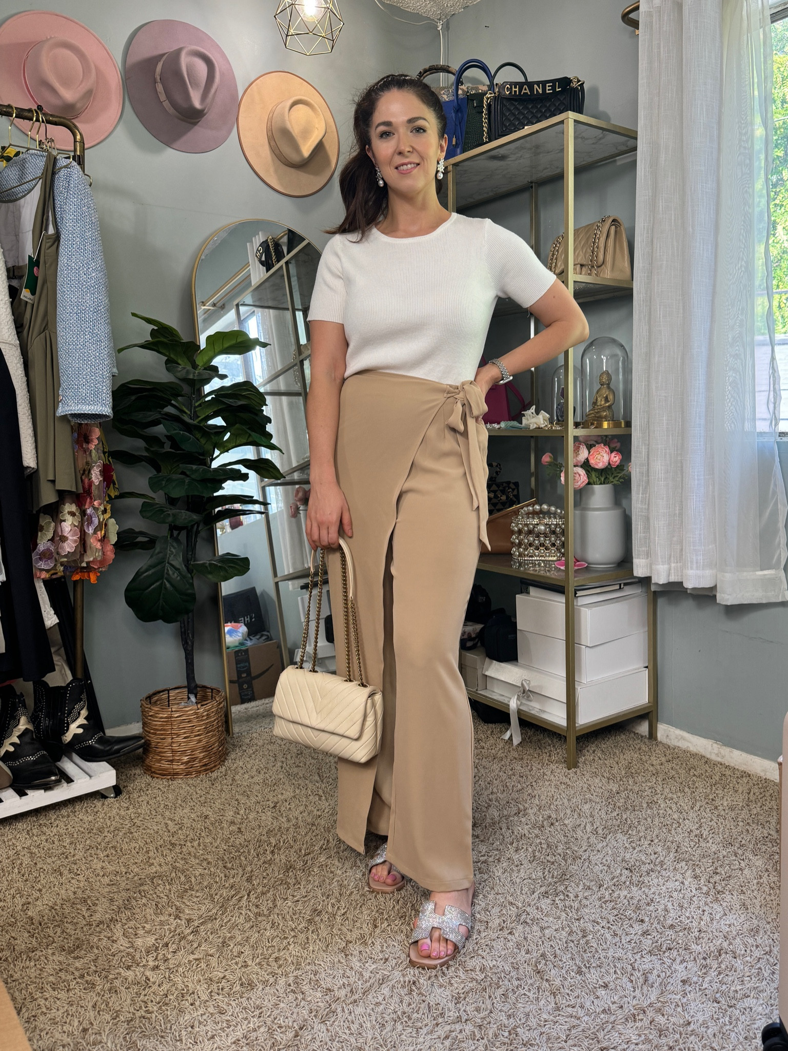 A work outfit that is chic AND comfy? Yes please!!! 

Work outfit, summer outfit, sandals, travel outfit, jeans, 

#LTKstyletip #LTKfindsunder100 #LTKfindsunder50