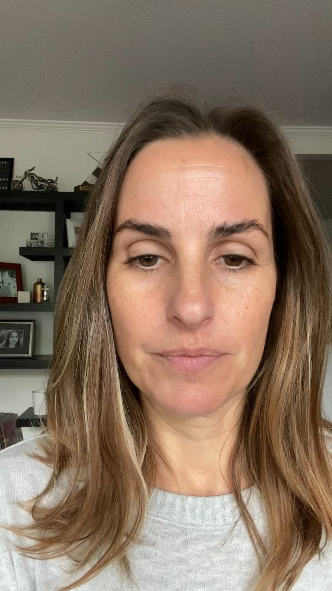 Golden hour makeup - no makeup look, using ONLY 3 items? Sign me up!!!
.
Btw, mothers absolutely love these things! 


#LTKunder50 #LTKGiftGuide #LTKbeauty