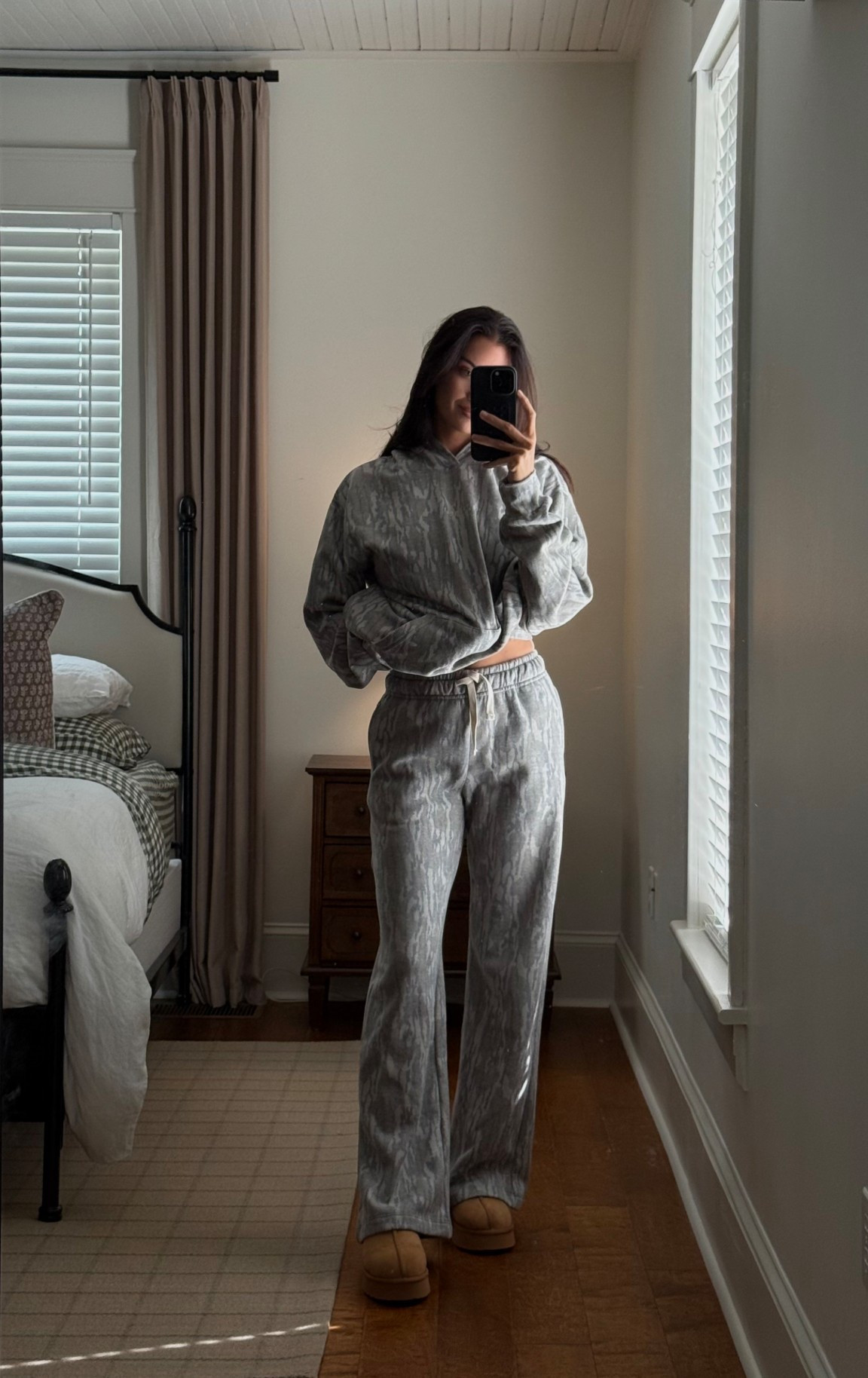 @tribekelley Butter Hoodie & Sweats
hoodie: large
bottoms: smalll