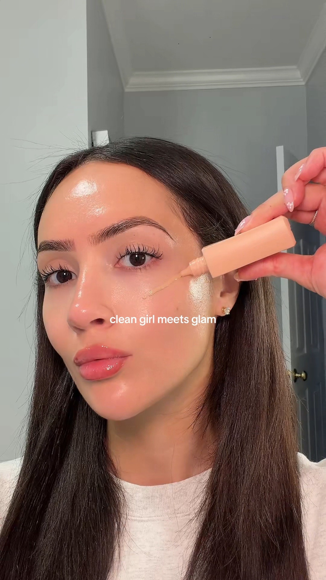 Clean girl meets glam makeup✨

#LTKBeauty #LTKgrwm