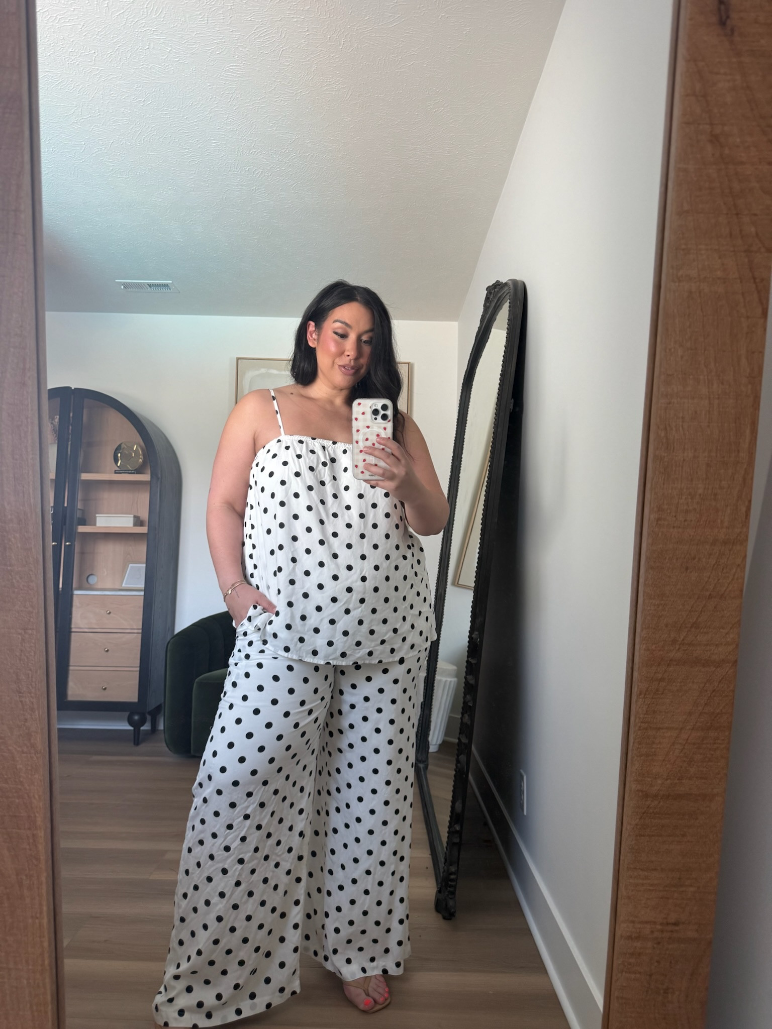 Midsize spring set! Size XL - Code BONNIE20
-
-
-
Midsize fashion, spring outfit, spring dress, spring workwear, wedding guest dress, size 14, size 16, petal & pup, colorful outfits, dopamine dressing,

#LTKootd #LTKSeasonal #LTKMidsize