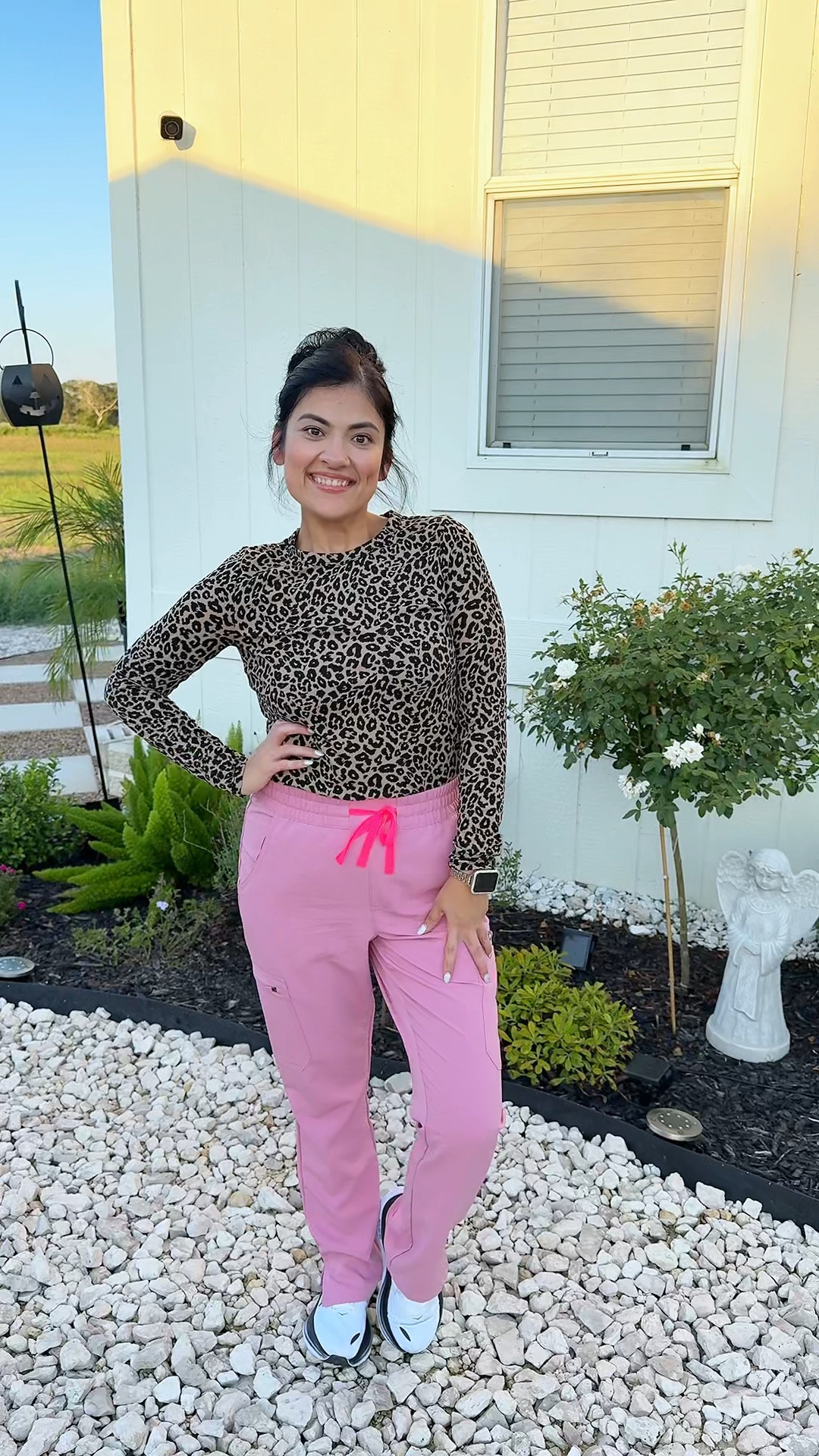 Pink scrubs for the vibes, cheetah for the chaos! 🐆

#nurseootd #scrubstyle #nursetok #scrubsoftheday #figscrubs 

#LTKStyleTip #LTKWorkwear #LTKMidsize