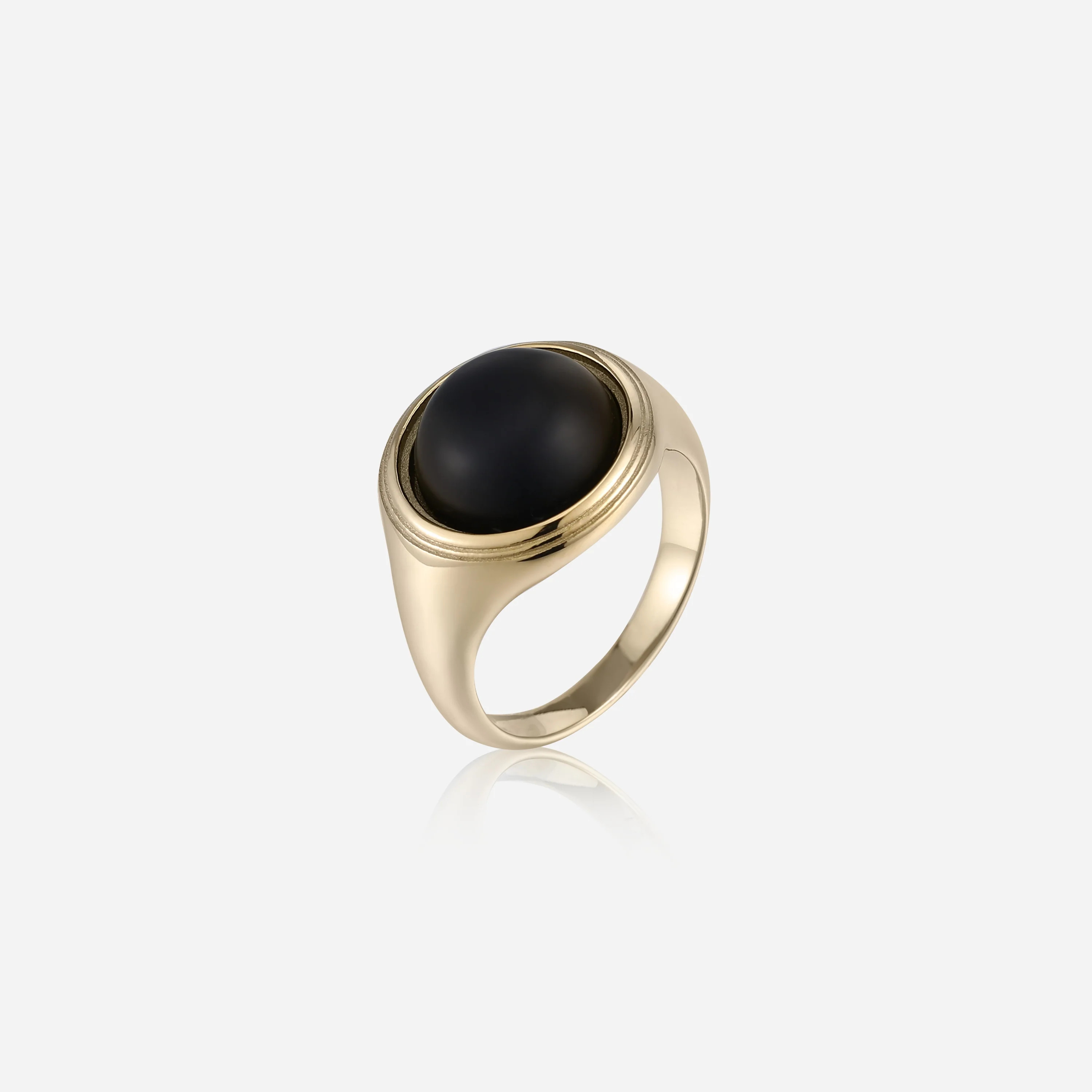 Grande Ring - Black Beach | Victoria Emerson