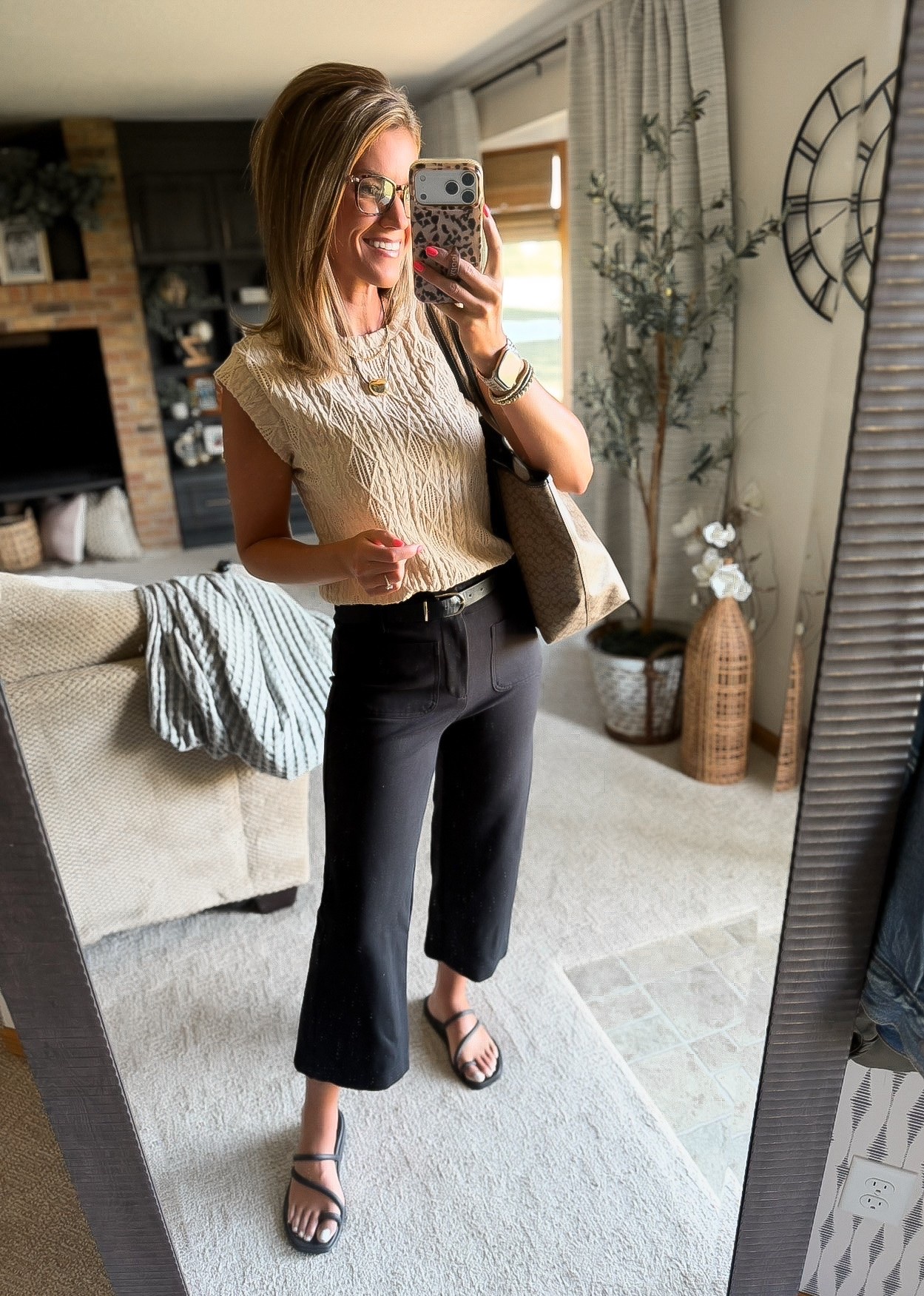 Workwear OOTD
These Target pants are 👏👏👏 The perfect amount of stretch making them comfortable for all day wear. 
Top/ small 
Pants/ 8

#LTKootd #LTKWorkwear