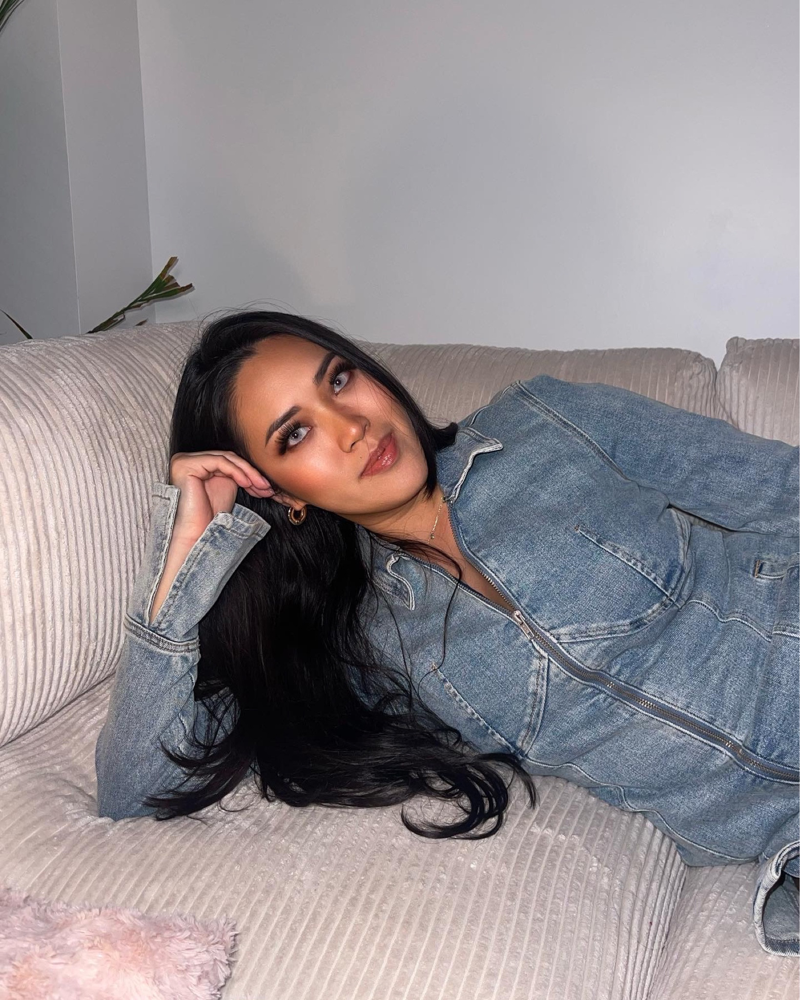 I love denim everything!! 🩵 

Denim ootd, blanknyc smooth talker denim dress, fall ootd, simple ootd, date night outfit, date ootd, fall fashion, rent the runway

#LTKAsia #LTKstyletip #LTKbeauty