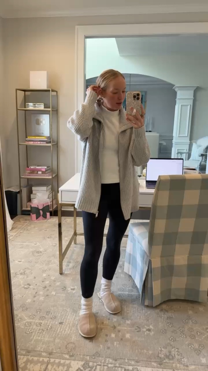 Work from home outfit of the day! Comfortable outfits // casual outfits // everyday outfits // athleisure // loungewear // OOTD

#LTKSeasonal #LTKStyleTip #LTKWatchNow