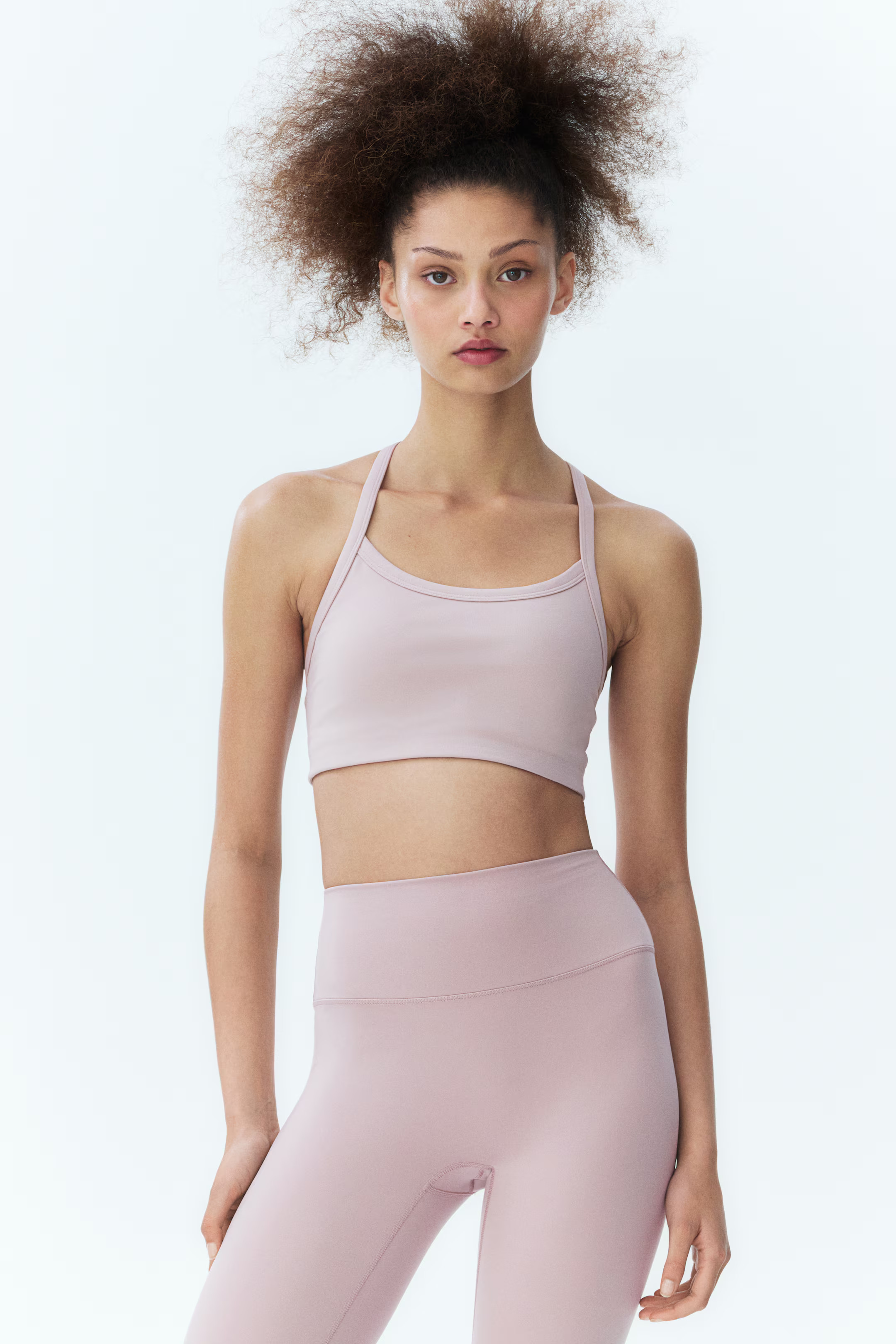 Medium Support Sports Bra in DryMove™ | H&M (US + CA)
