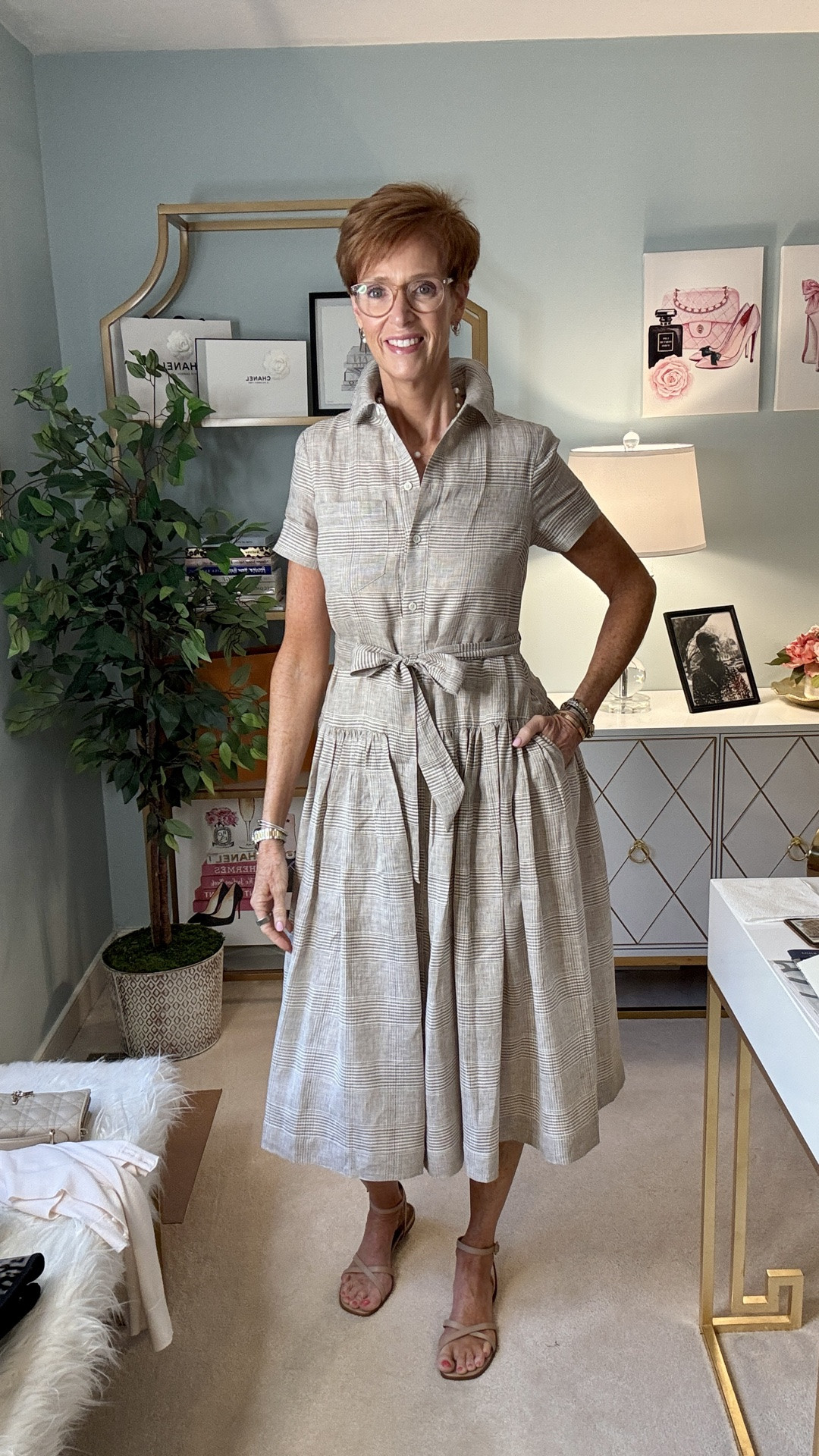I try on a LOT of clothes — but what actually ends up on my body during a normal week? That's a much shorter list.

These are the 5 outfits I really wore this week, from denim shirts with white jeans and brown trousers to an easy shirt dress, comfortable pull-on pants and the summer neutrals I'm clearly not ready to put away yet.

And after spending the week talking about denim shirts, two of them made this week's lineup — which probably tells you more than anything I could say about how useful they've become in my closet.

That's one of the things I want these Friday roundups to be: not just more outfit ideas, but a look at the pieces I'm actually reaching for again and again.

Which outfit feels most like something you'd wear — 1, 2, 3, 4 or 5?

Save this one for the next morning you're standing in your closet wondering what to wear, and send it to a friend whose style reminds you of one of these.

#Over50Style #EverydayOutfits #ClassicStyle #WomenOver50Style

#LTKootd #LTKOver40 #LTKTall