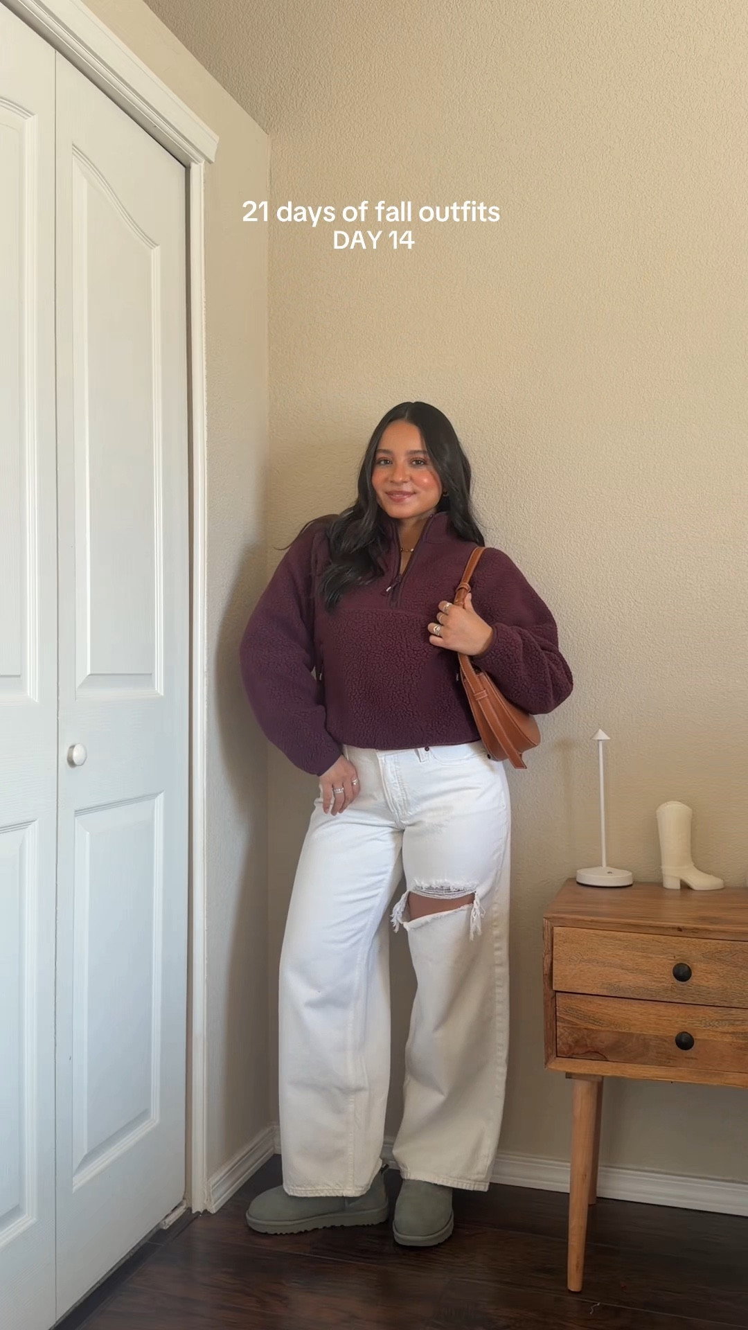 aritzia fleece szn!!🍂🍁 — wearing size small + jeans in 2/26s curve love + Uggs are from StockX color are Clover + bag is from polene! 

#LTKCyberWeek #LTKHoliday #LTKSeasonal