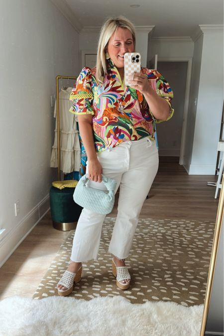 This is such a fun top for summer and so good to pair with white jeans! 

#LTKMidsize #LTKWorkwear #LTKStyleTip