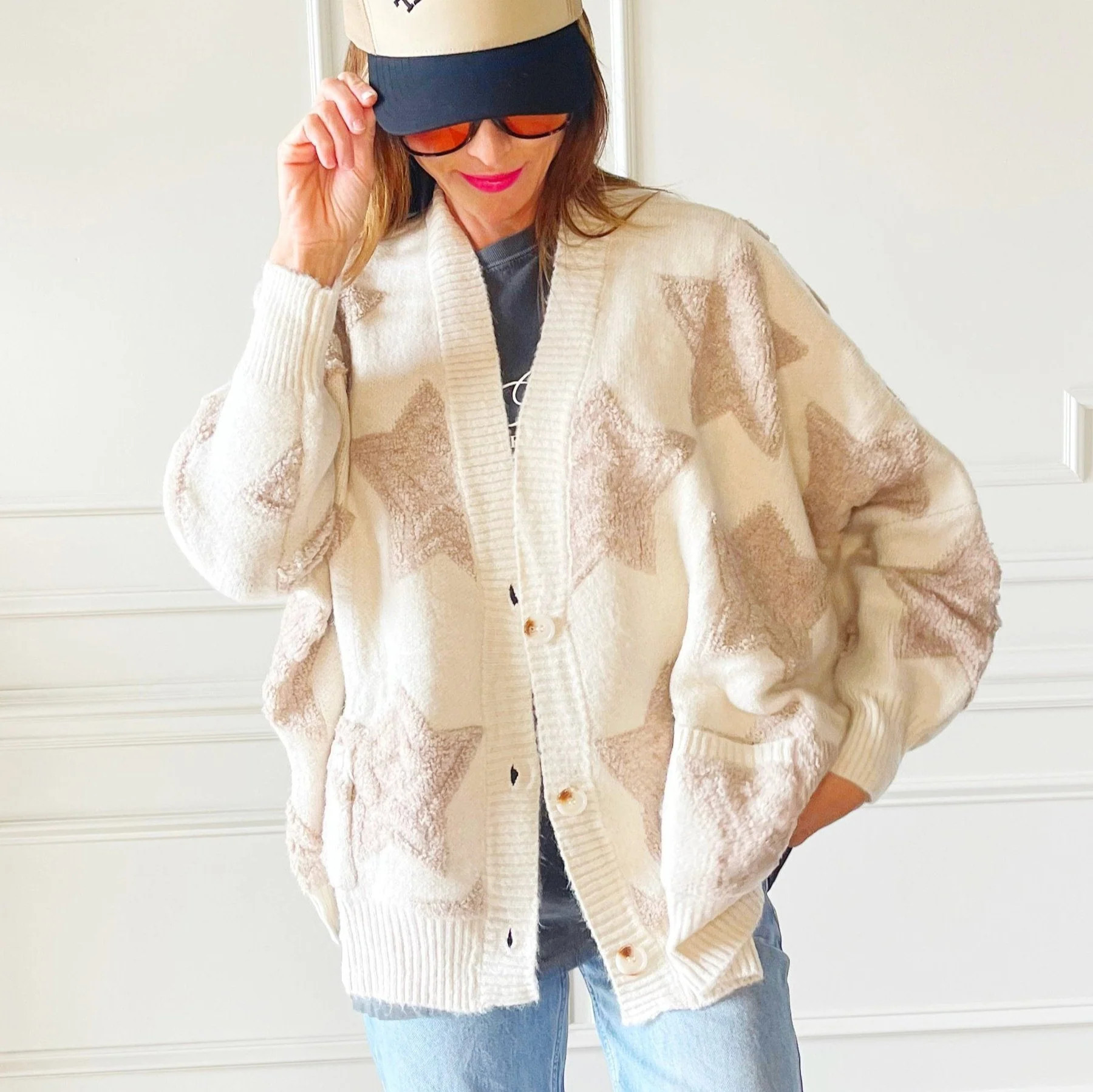 Oversized Star Cream Cardigan | Poppy & Pine