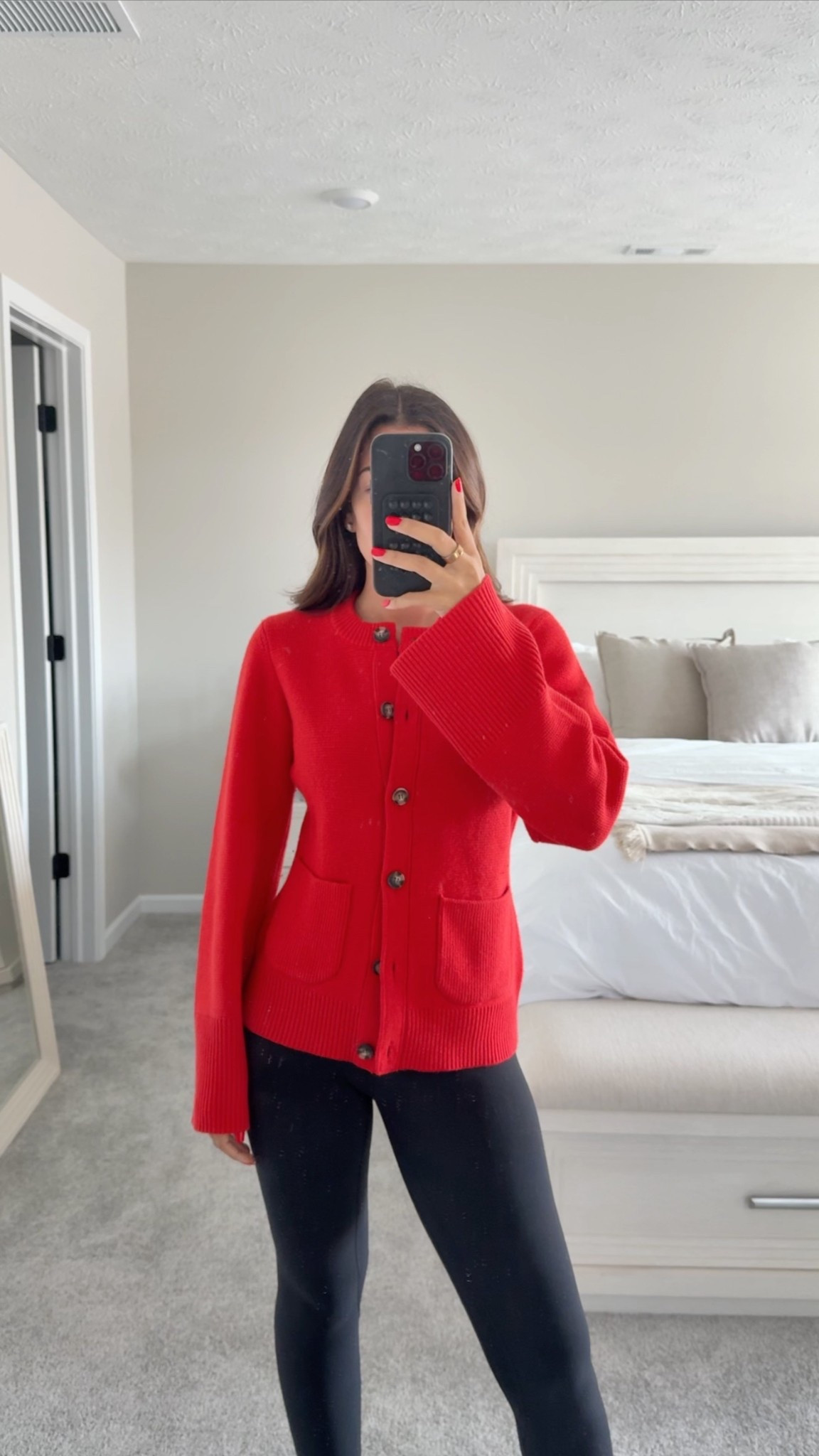 Red cardigan ❤️
