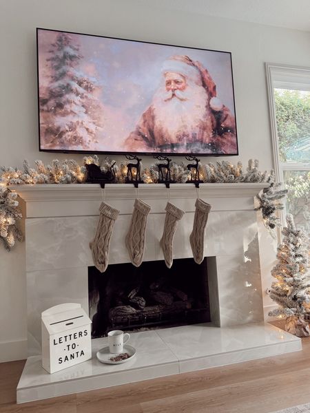 Fireplace decor: Christmas edition

Holiday decor • Christmas mantle • Mantle decor

#LTKSeasonal #LTKhome #LTKHoliday
