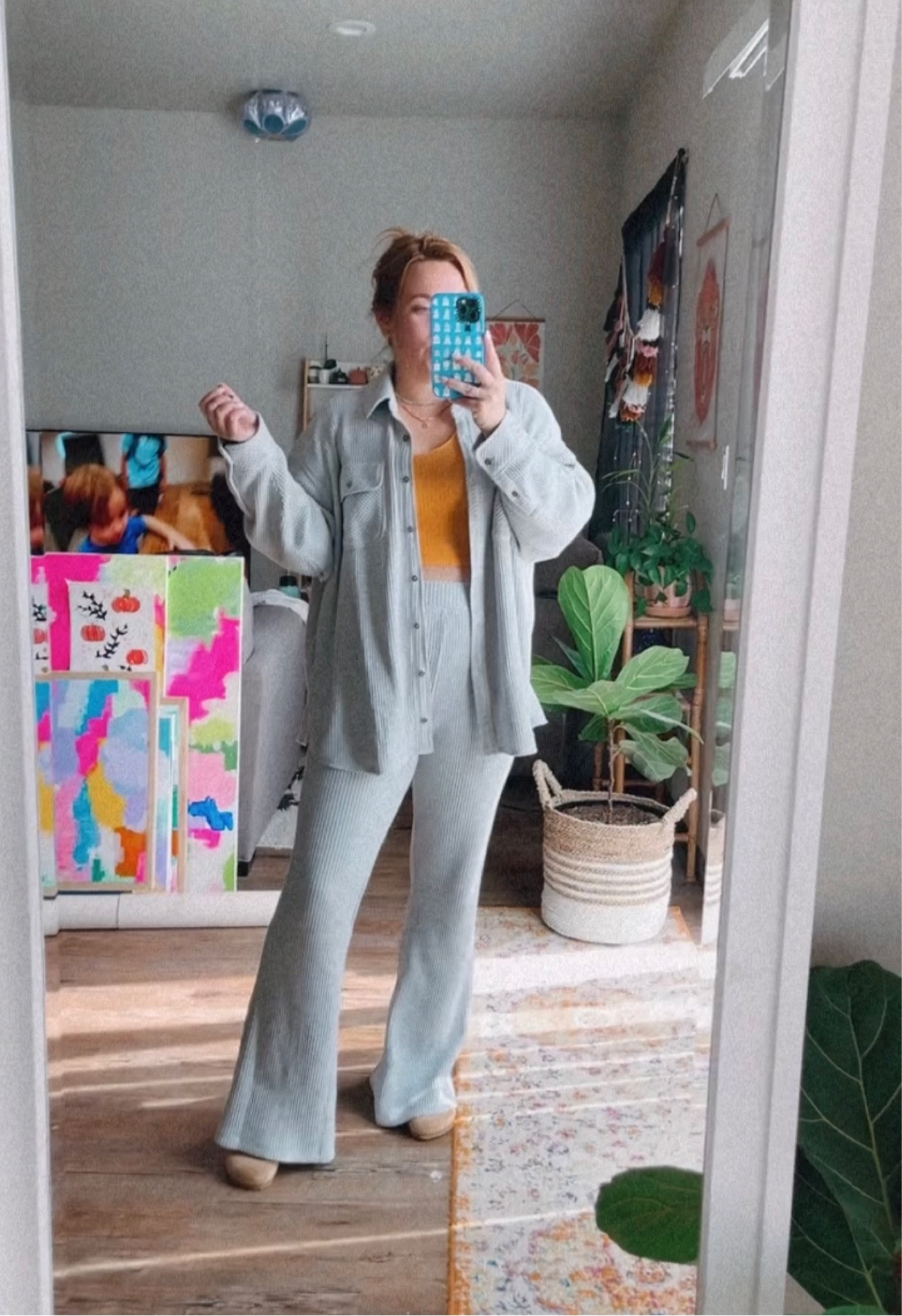 Amazing flared waffle set
Oversized shirt grey
Neutral fall essentials
Cozy aerie outfit
Flare pants
Matching set


#LTKstyletip #LTKSeasonal #LTKunder100