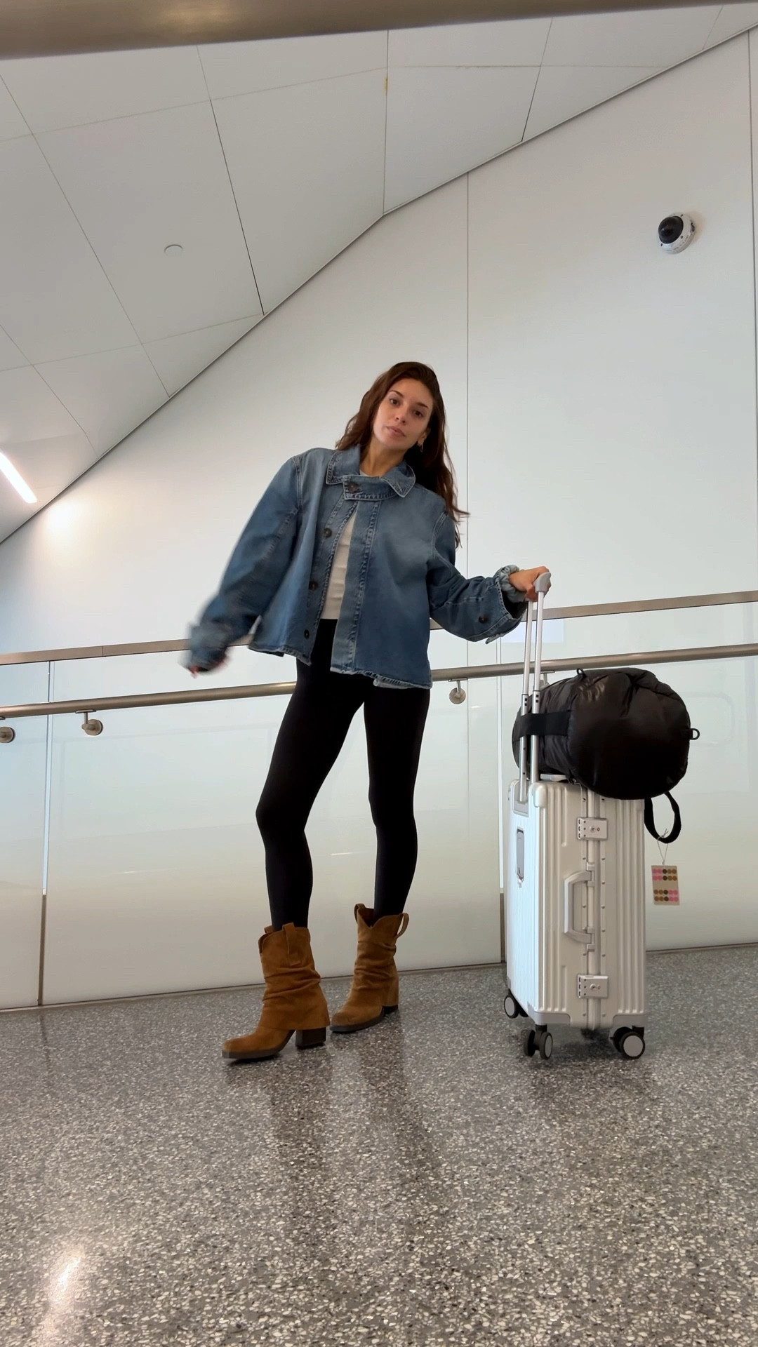 airport fits that feel put together #airportoutfit 

#LTKSeasonal #LTKStyleTip #LTKFindsUnder100