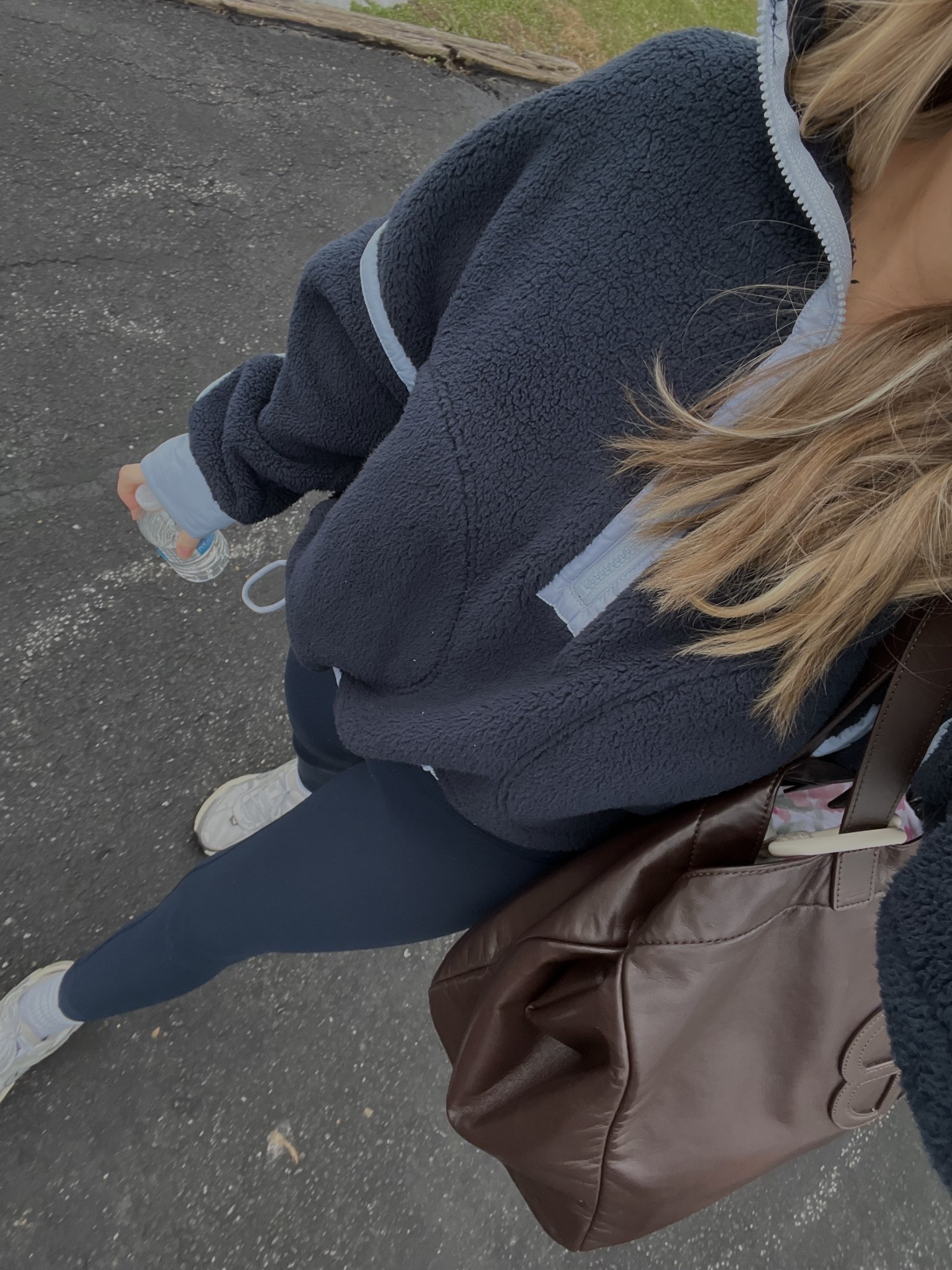 navy on navy

#LTKActive #LTKootd #LTKmomlife