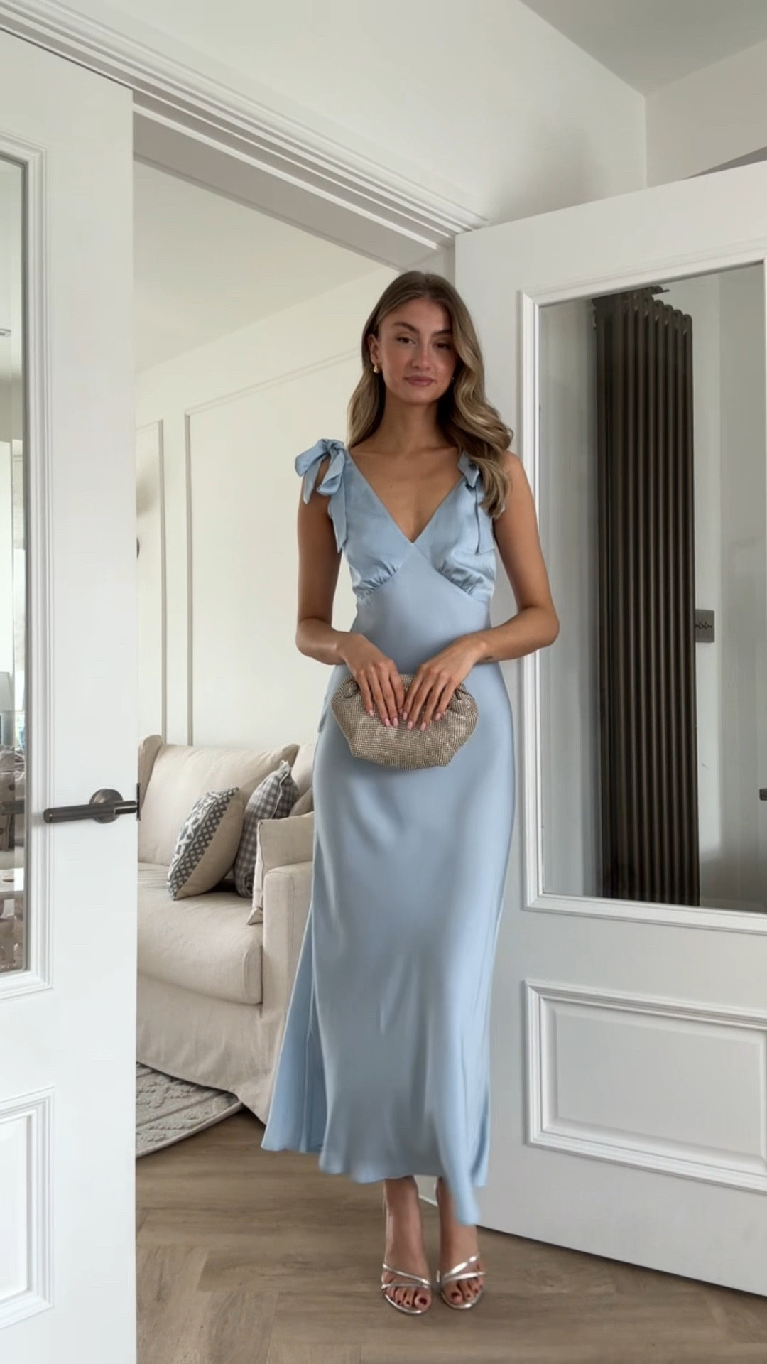 Wedding guest dress inspo! 🩵