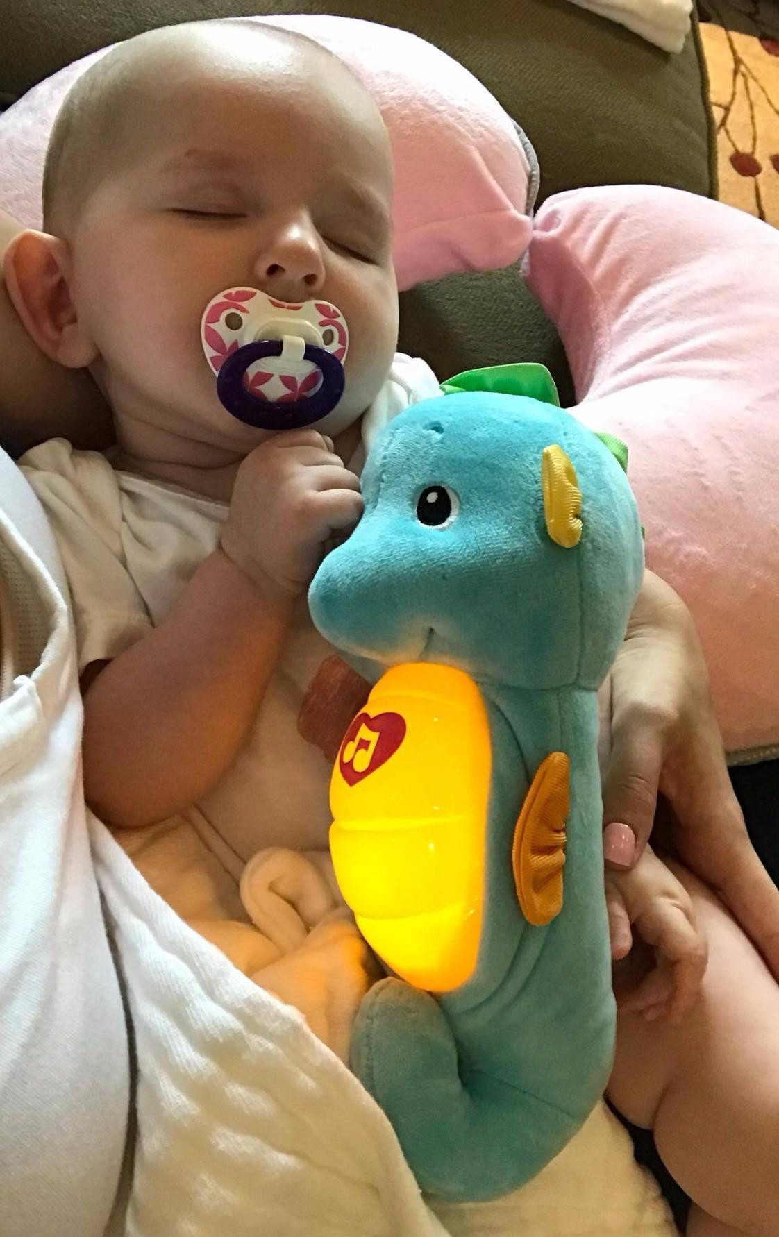 Fisher-Price Musical Baby Toy, Soothe & Glow Seahorse, Plush Sound Machine with Lights & Volume Control for Newborns, Blue | Amazon (US)