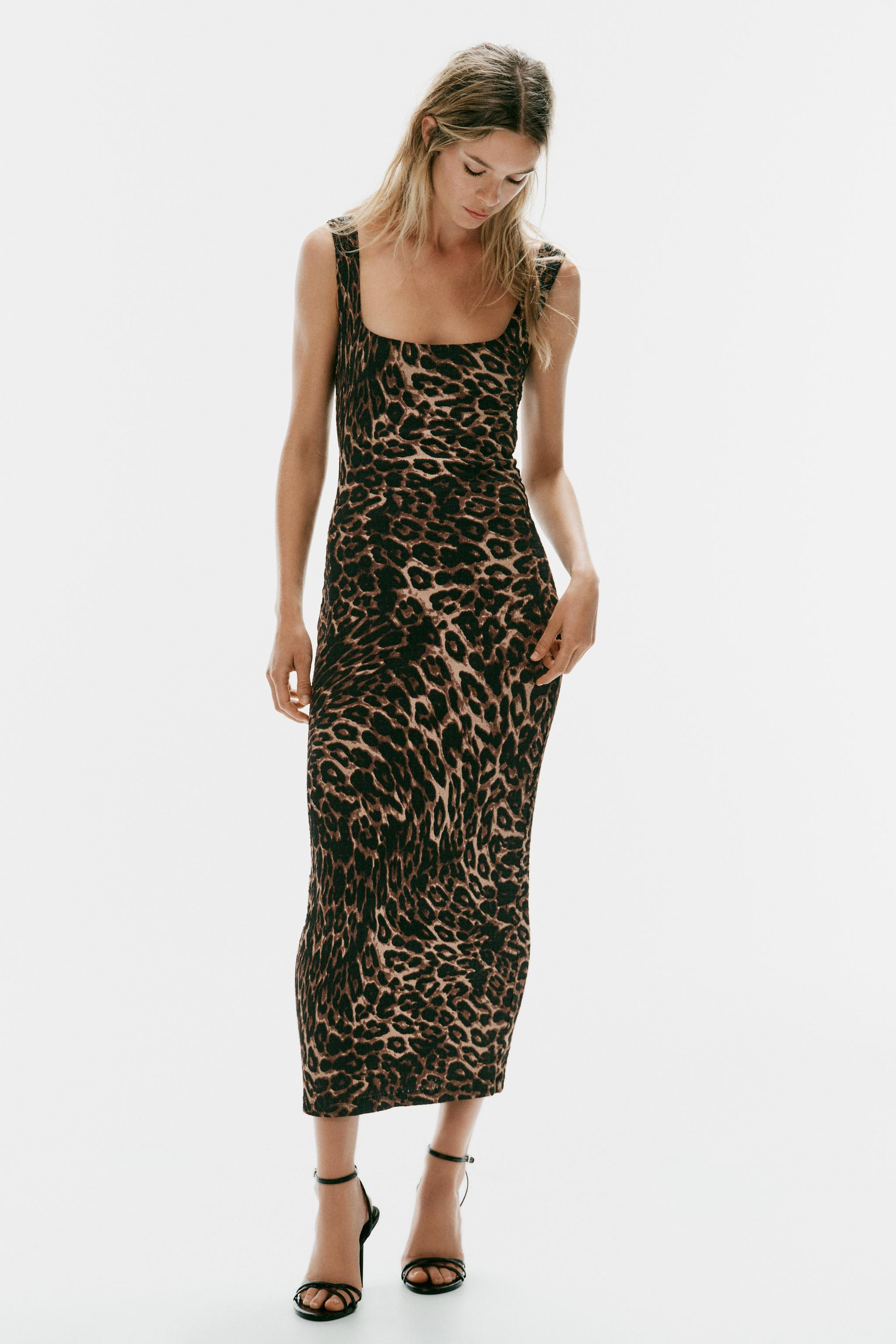 Midi dress featuring a square neckline and straps. | Zara US