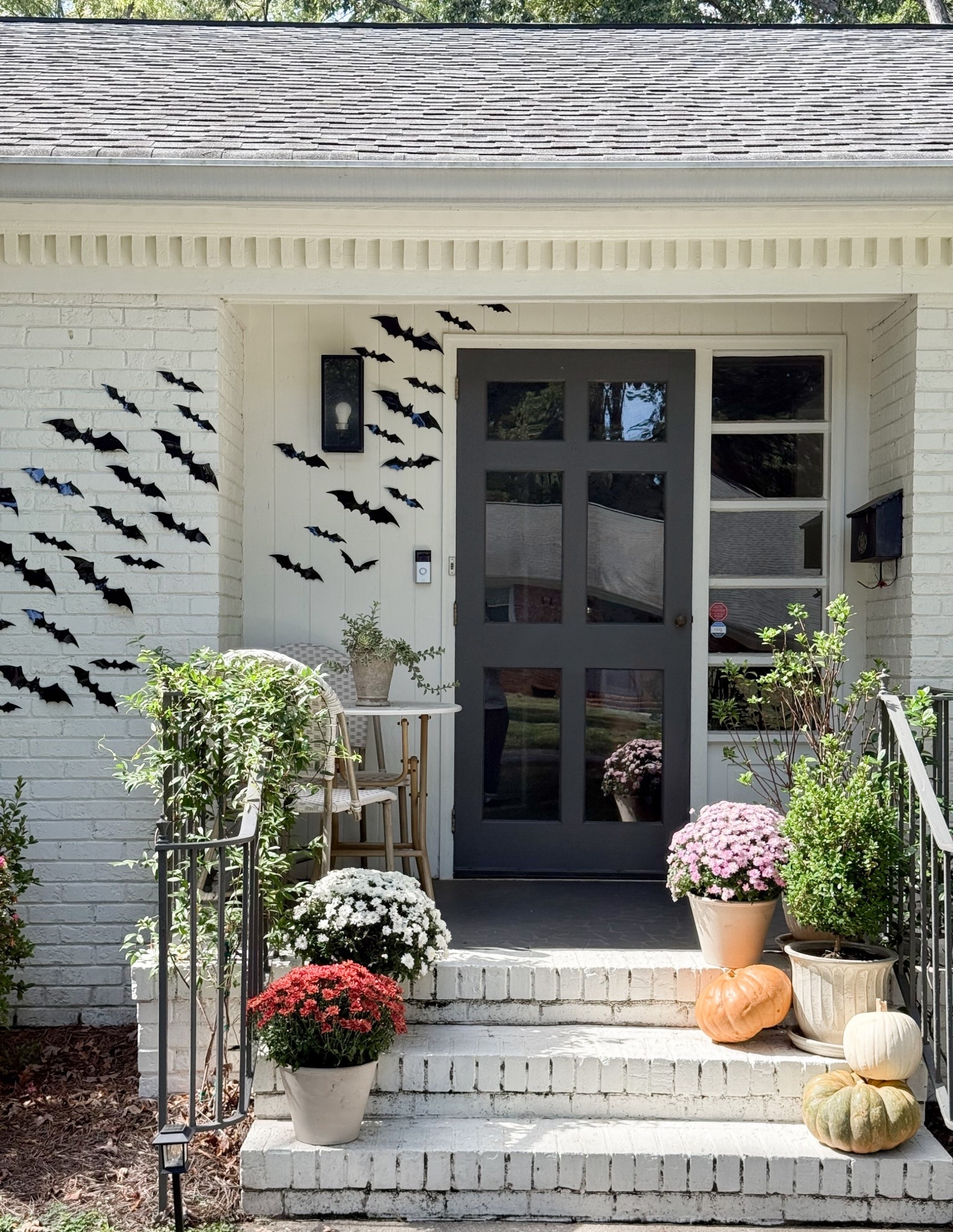 Halloween front porch inspiration 🎃

Bat decor, fall front porch, fall decor 

#LTKSeasonal #LTKHalloween