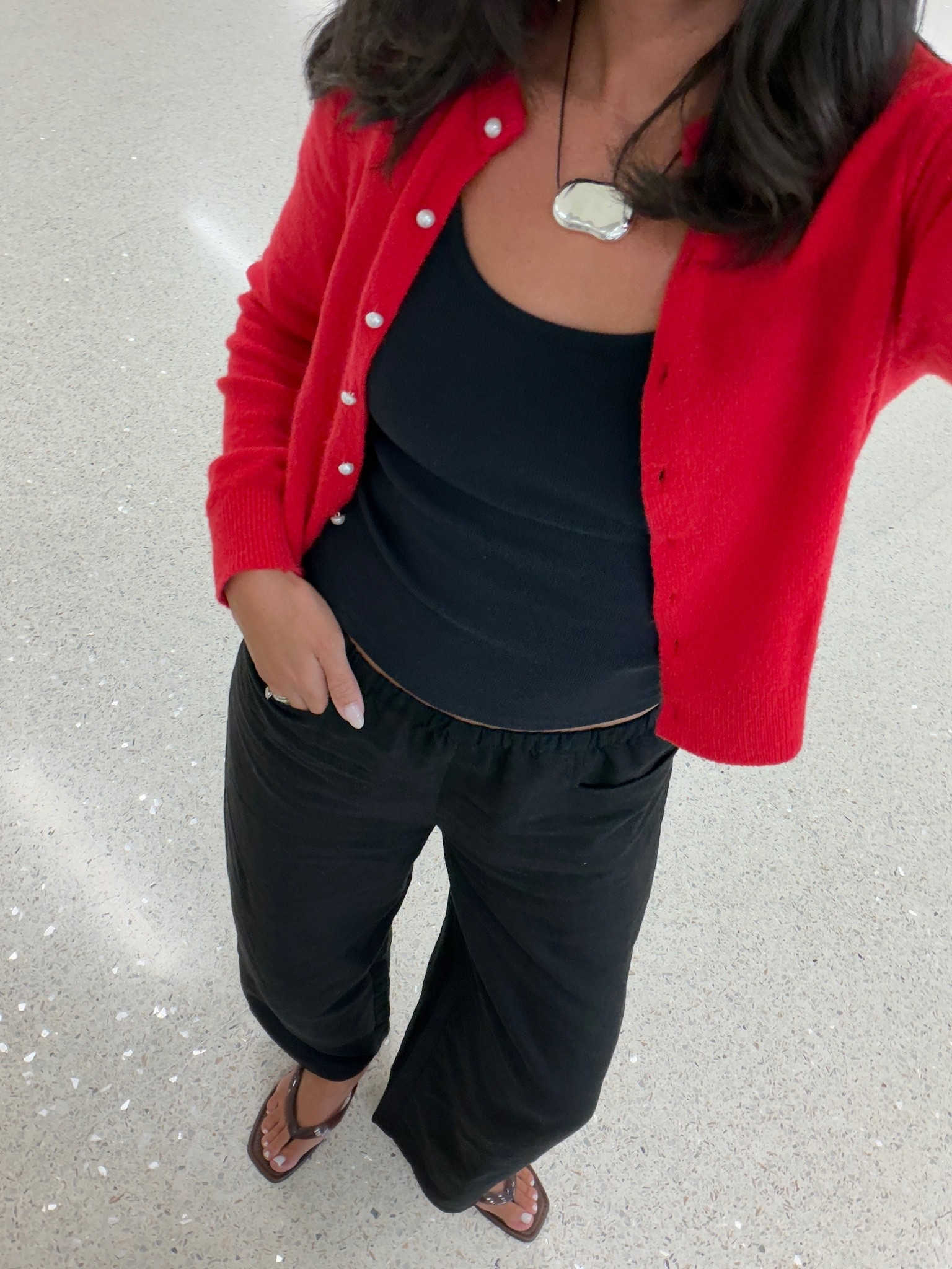 Airport outfit ✈️ My entire travel outfit is on SALE! Wearing the softest cardigan (size S) and comfiest linen pants (size S)! Use code AFLTK to save on bra free tank (size S) and cardigan. Pants are on sale at Aritzia too 🙌🏽

#LTKxAbercrombie #LTKootd #LTKTravel