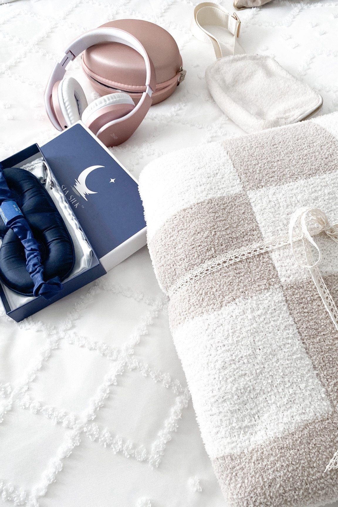 Black Friday Discounts are here! Cozy girls gift guide! Throw blanket | checkered throw blanket | headphones | pink headphones | Amazon gift guide | lululemon belt bag | fleece belt bag | silk sleep mask | sia silk sleep mask | gifts for her | gifts for sister | gifts for mom | gifts for girlfriend | gifts for step mom | gifts for friend | gifts for self care | gifts for homebody 

#LTKGiftGuide #LTKCyberWeek #LTKfindsunder100