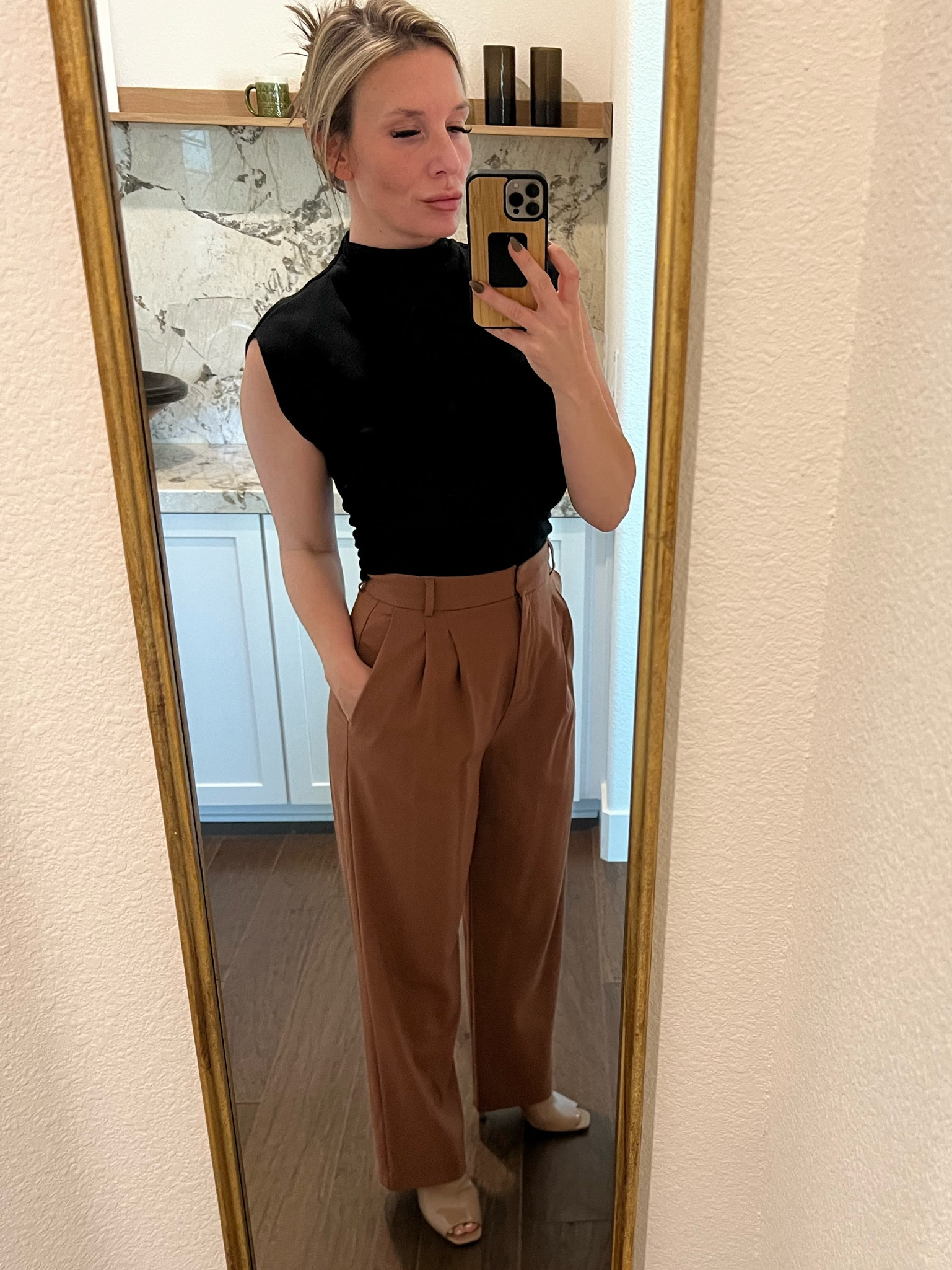 Business Casual options that you can mix and match from the office to out on the town! #businesscasual #officeoutfits #businesspants #workwear #businessattire

#LTKstyletip #LTKworkwear #LTKunder100